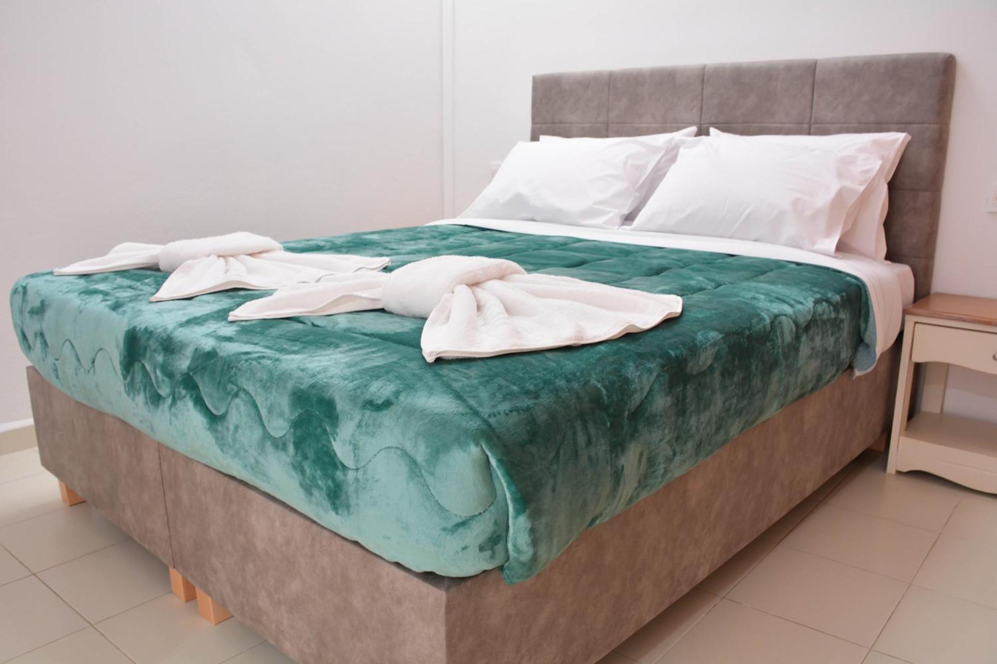 Thin Alos House Chrissi Akti Chania