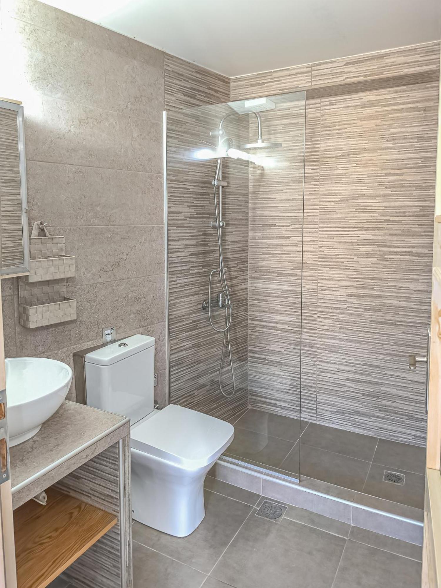 Charming Old Tannery House With Spacious Veranda And Stunning Sea View! Ferienhaus