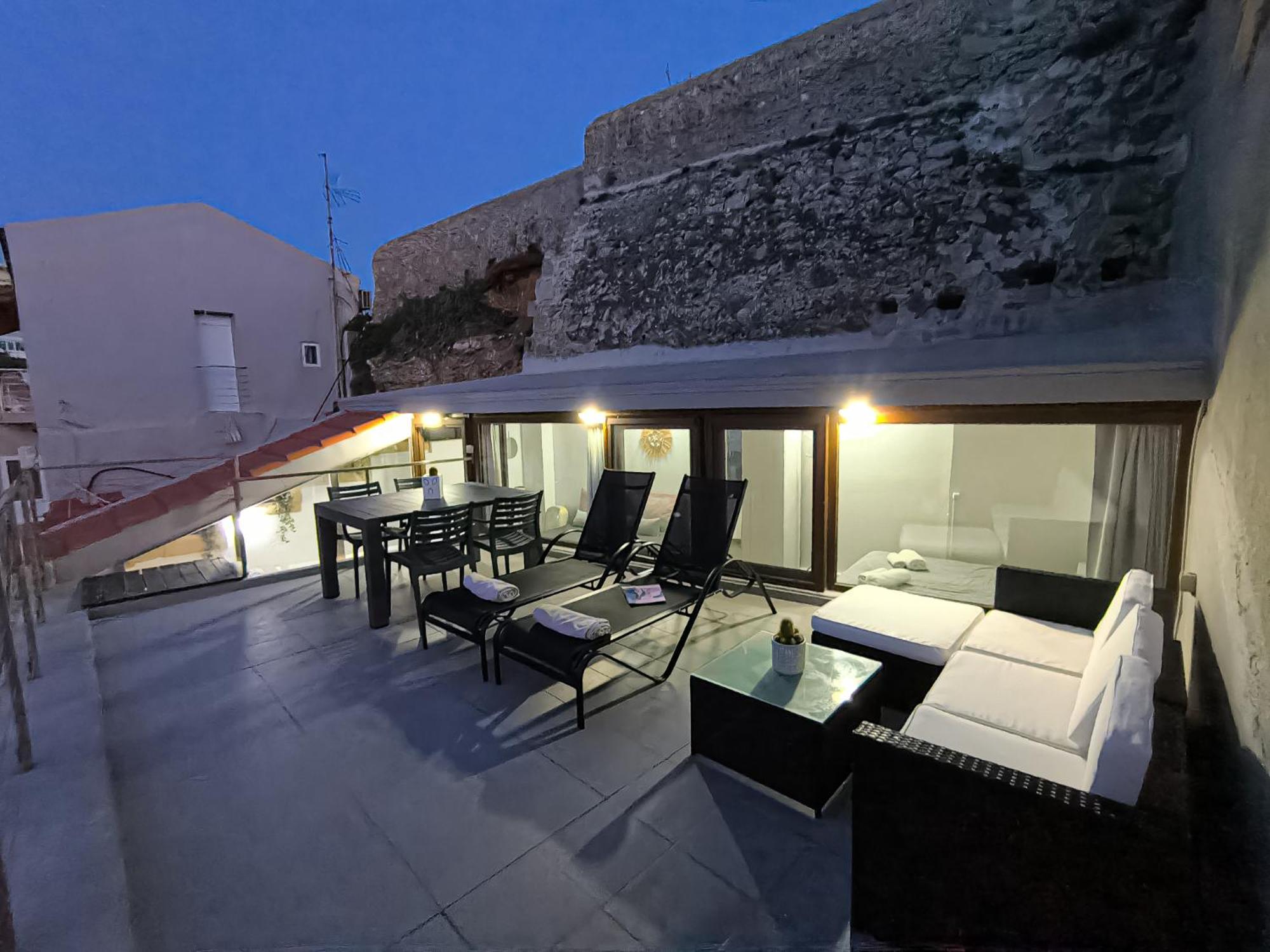 Holiday home Charming Old Tannery House With Spacious Veranda And Stunning Sea View! *