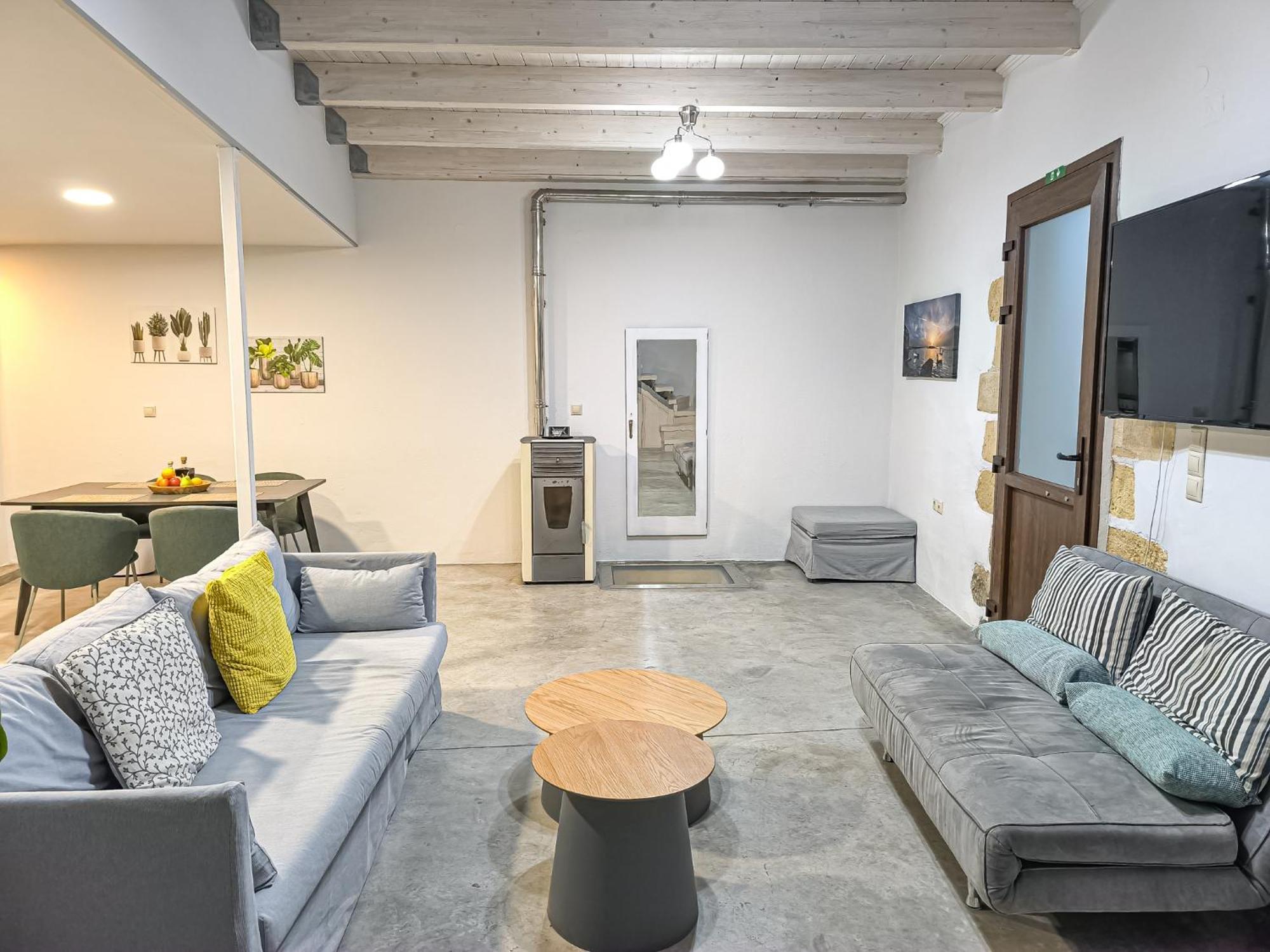 Charming Old Tannery House With Spacious Veranda And Stunning Sea View! Holiday home *