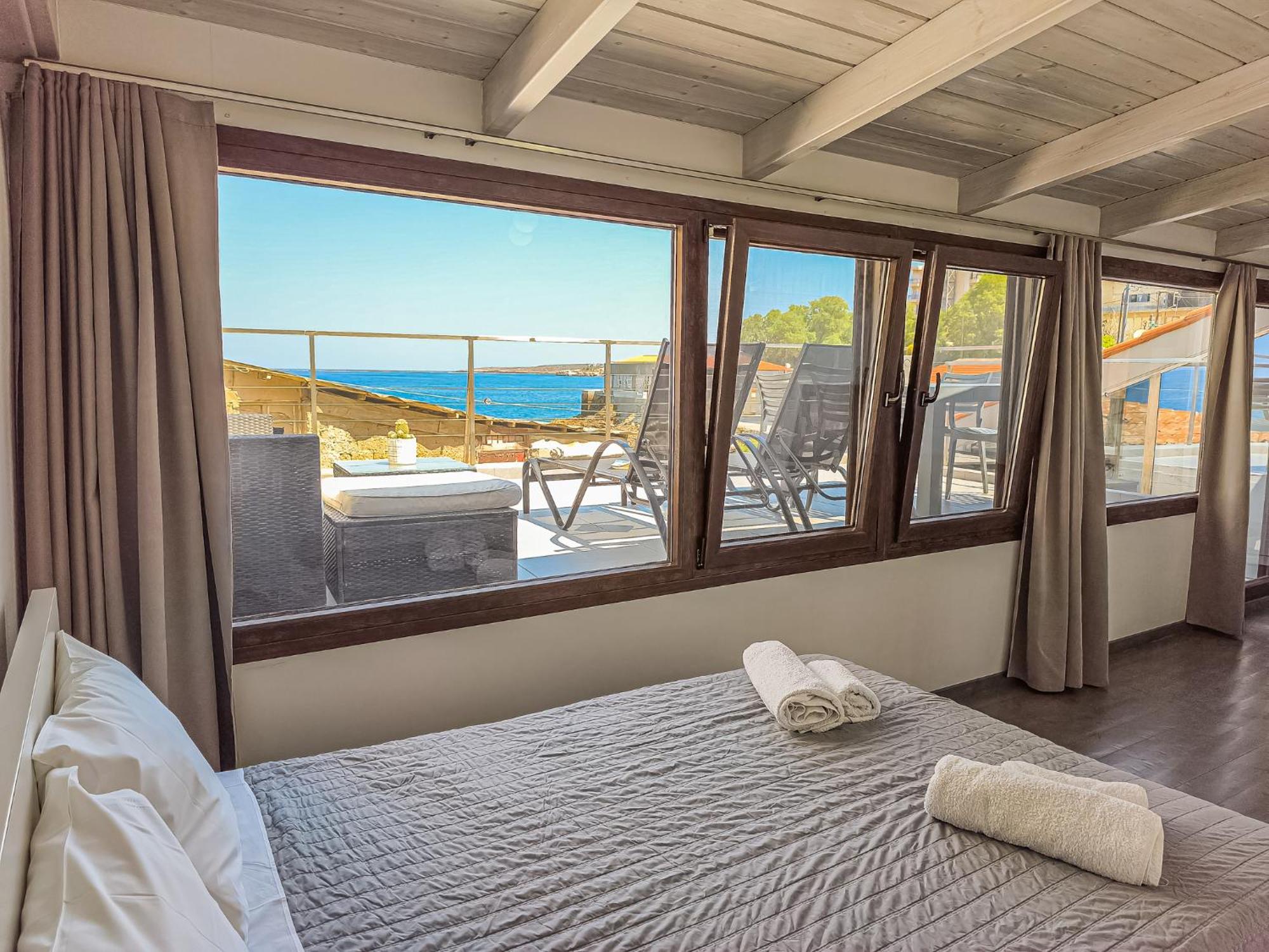 Charming Old Tannery House With Spacious Veranda And Stunning Sea View! * Chania (Crete)