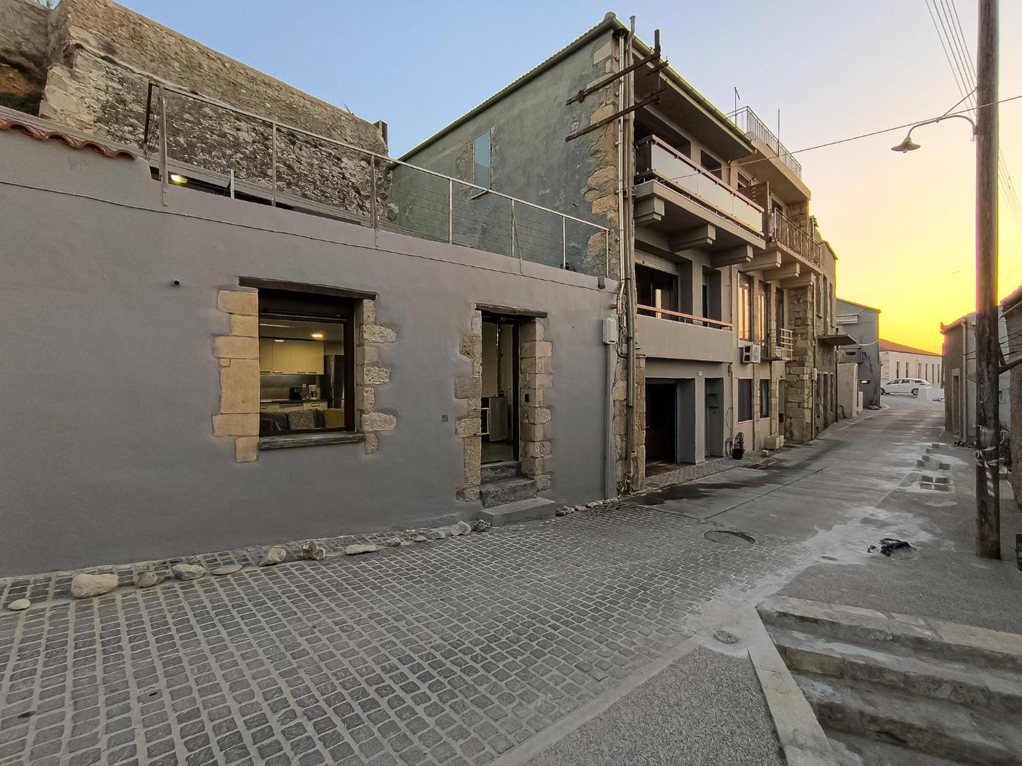 Charming Old Tannery House With Spacious Veranda And Stunning Sea View! * Chania (Crete)