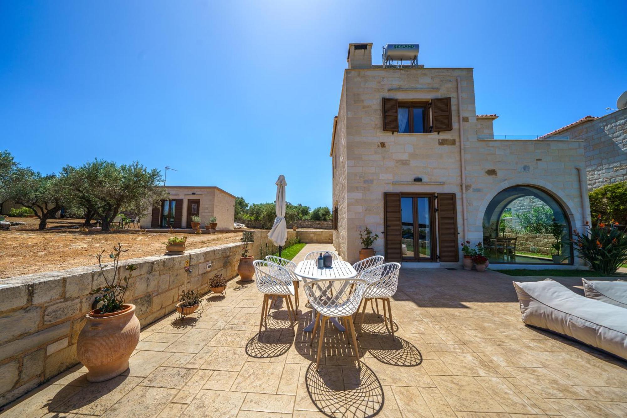 Fos - φωσ ,luxury Chania (Crete)