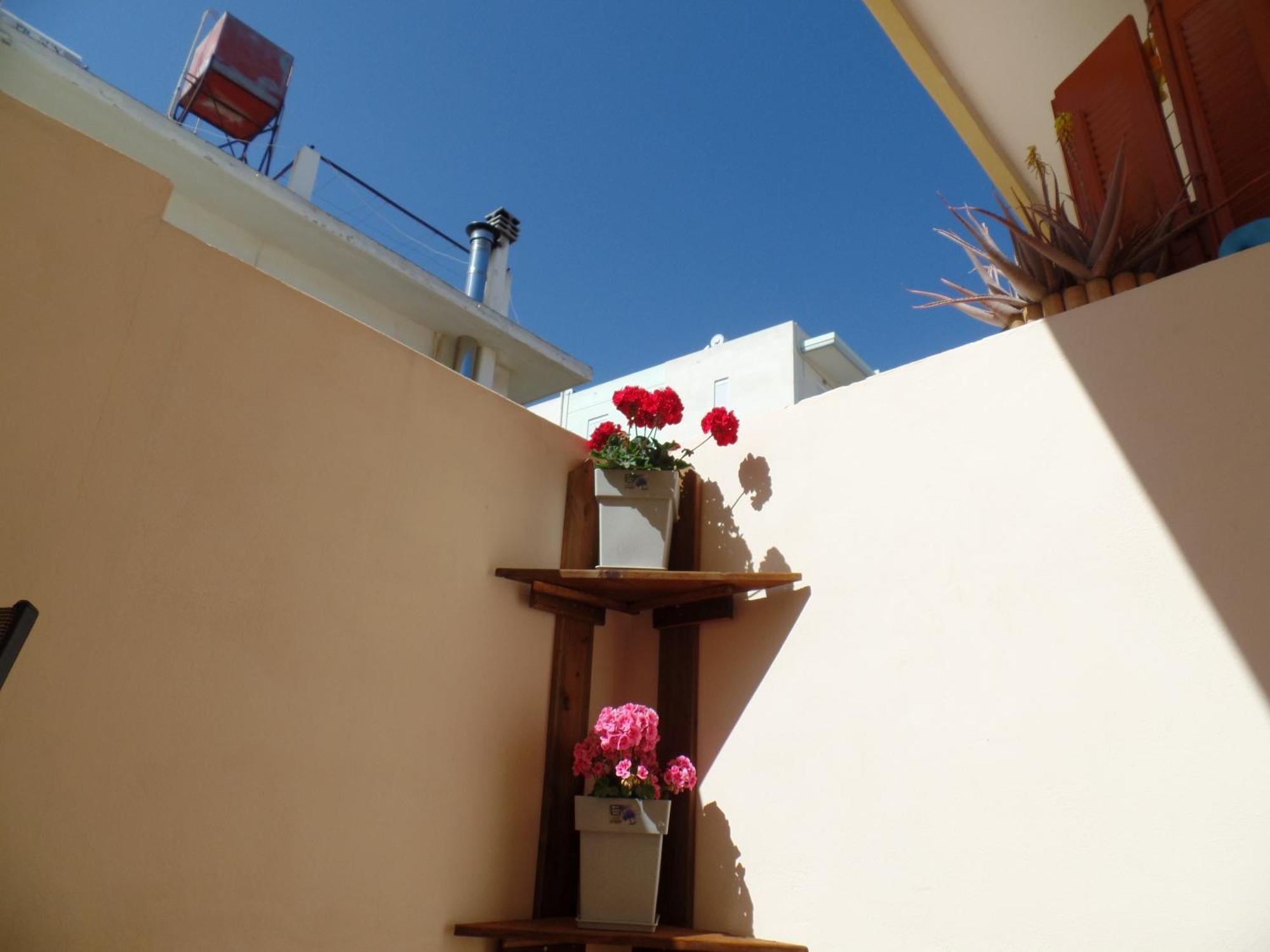 Ellis With Private Entrance And Veranda