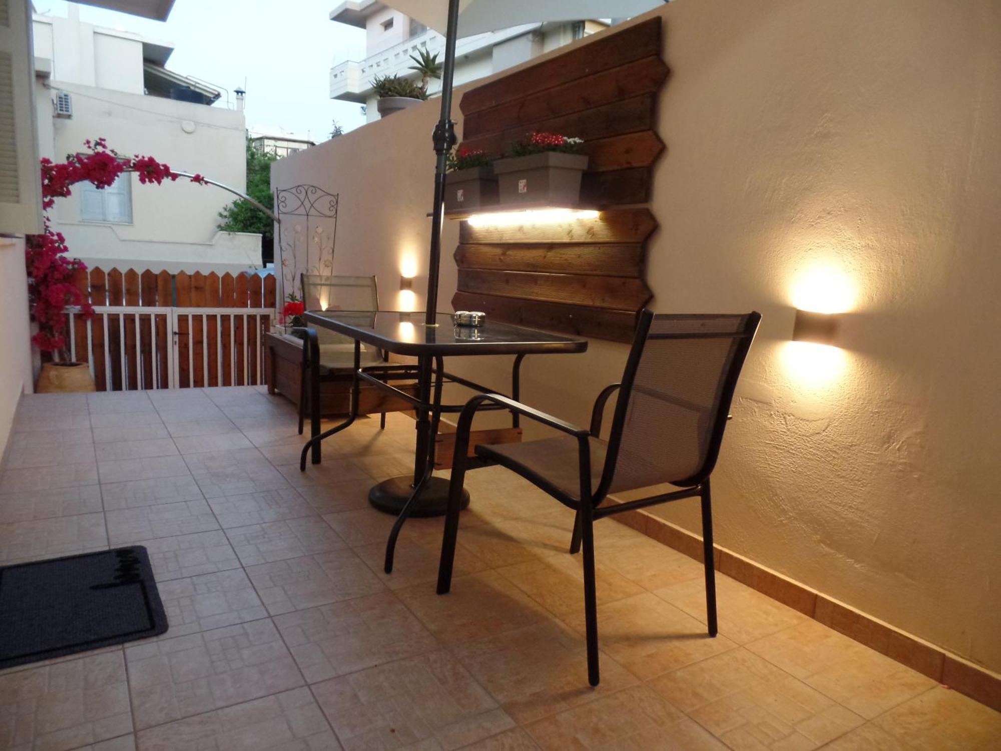 Apartment Ellis With Private Entrance And Veranda *