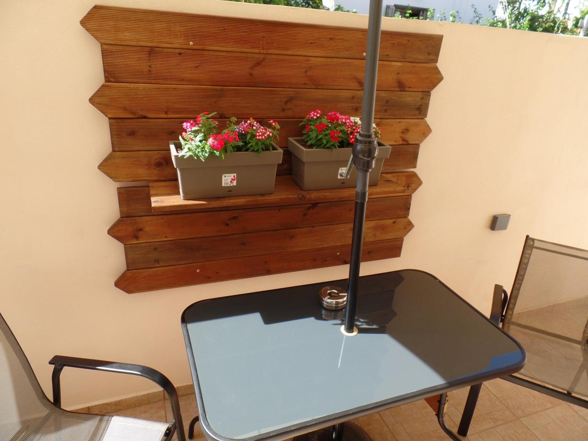 Ellis With Private Entrance And Veranda Apartment *