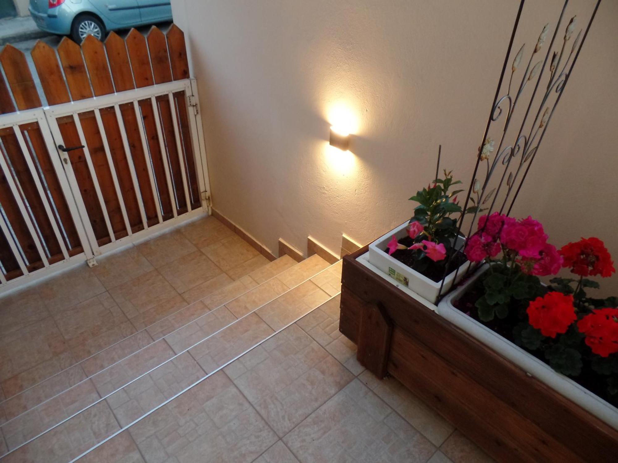 Ellis With Private Entrance And Veranda Chania (Crete)