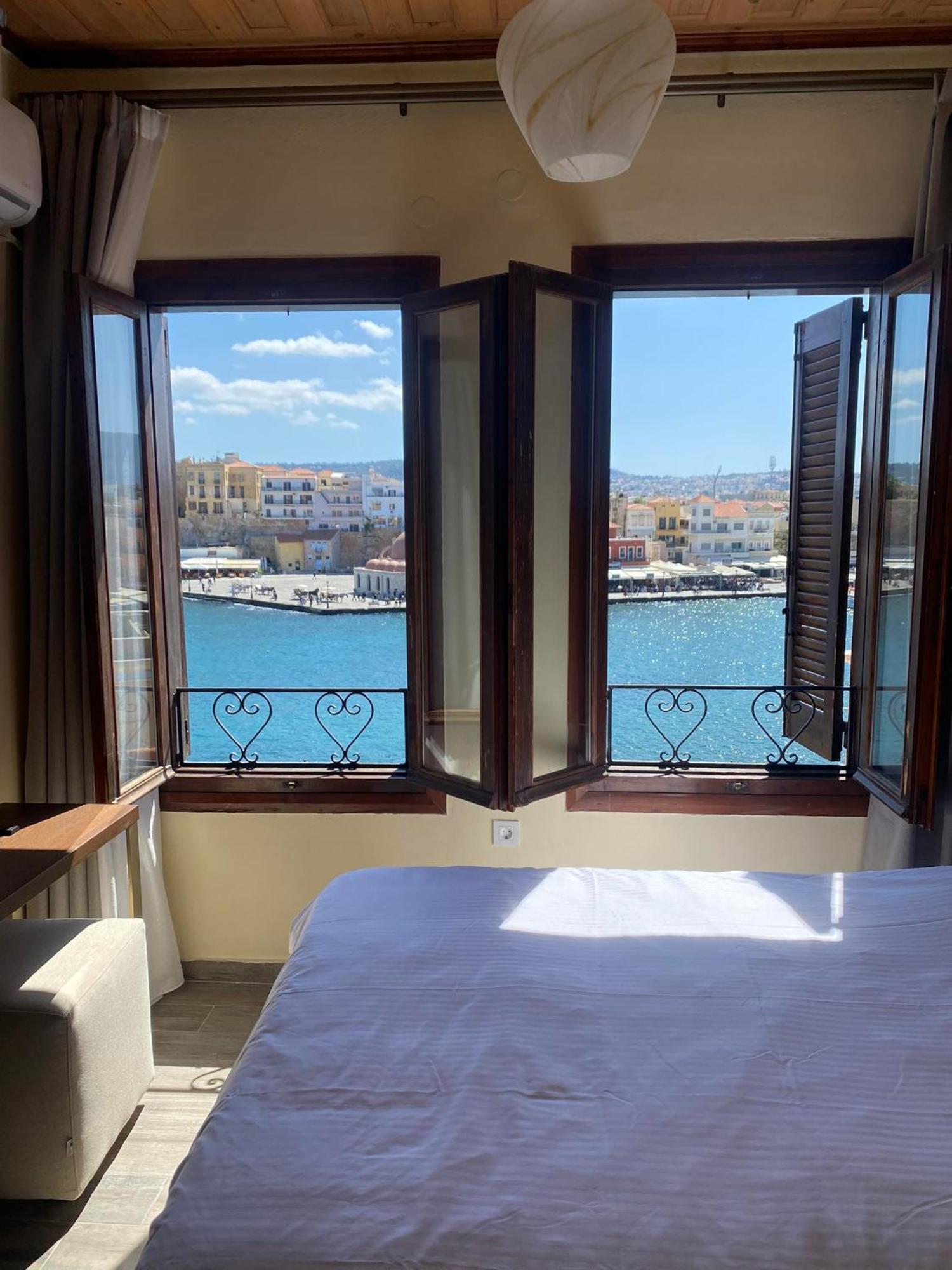Helena 3* Chania (Crete)