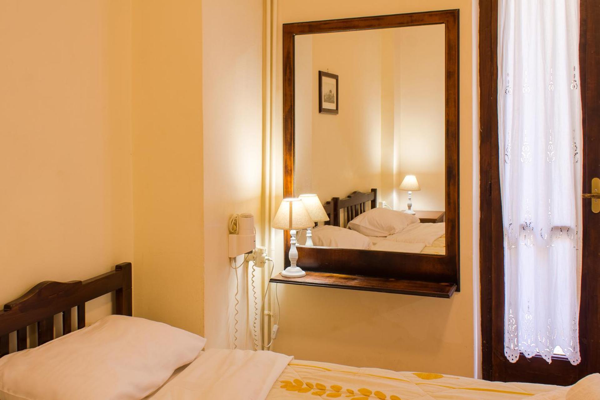 Aparthotel Iason 2*
