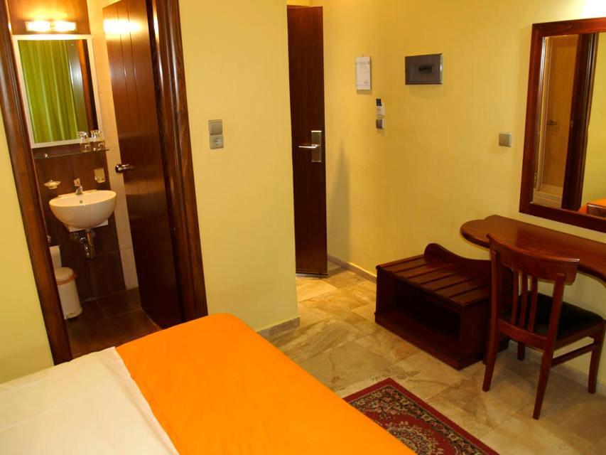 Hotel Filoxenia 2*