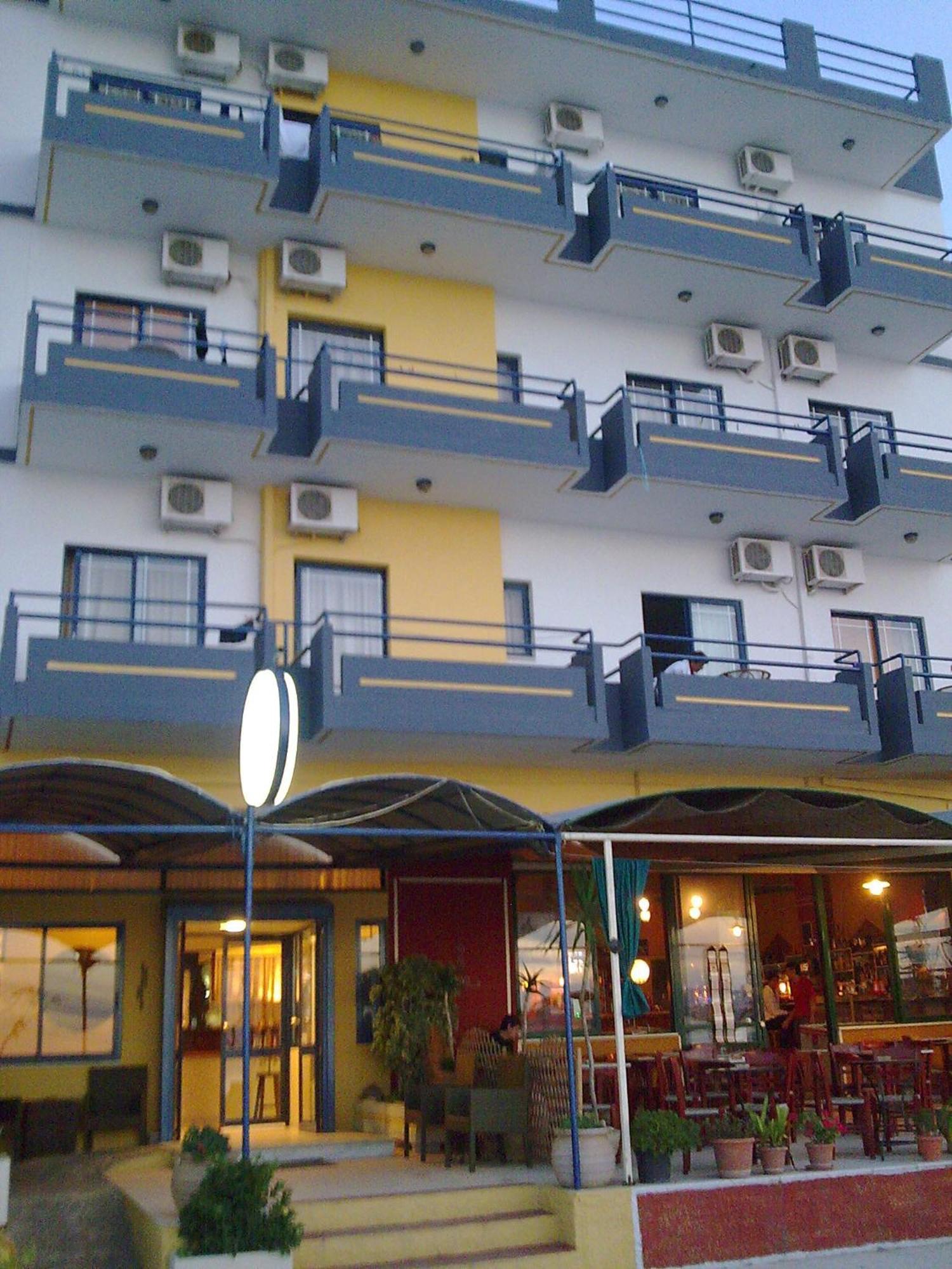 Hotel Danaos 2*
