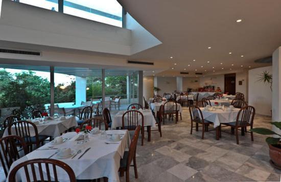 Hotel Rodon 3*