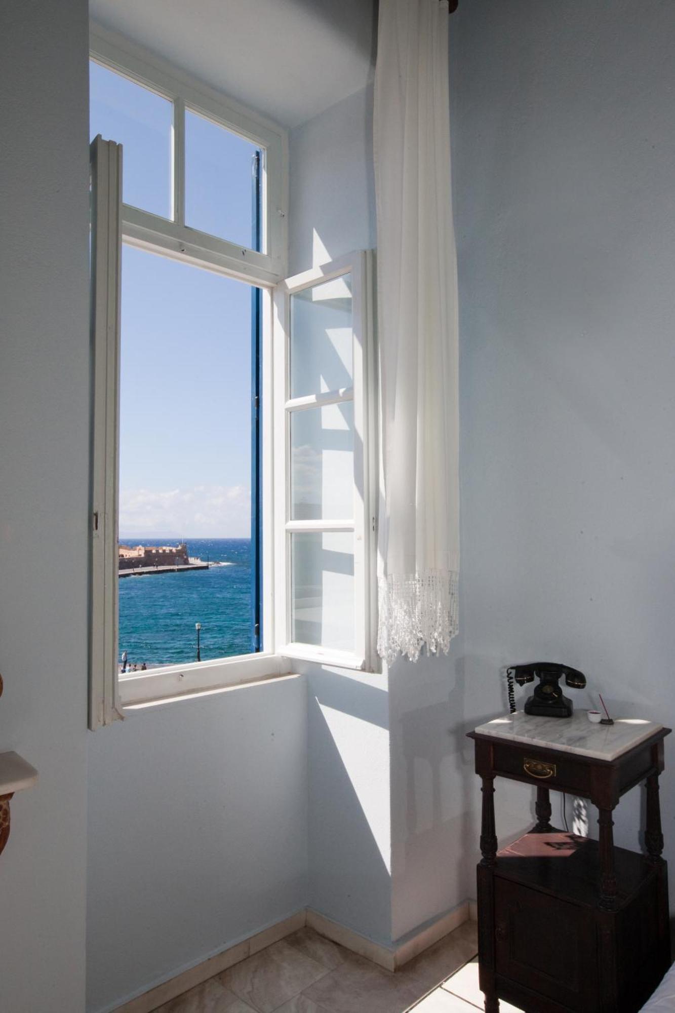 Aparthotel Pandora 4*