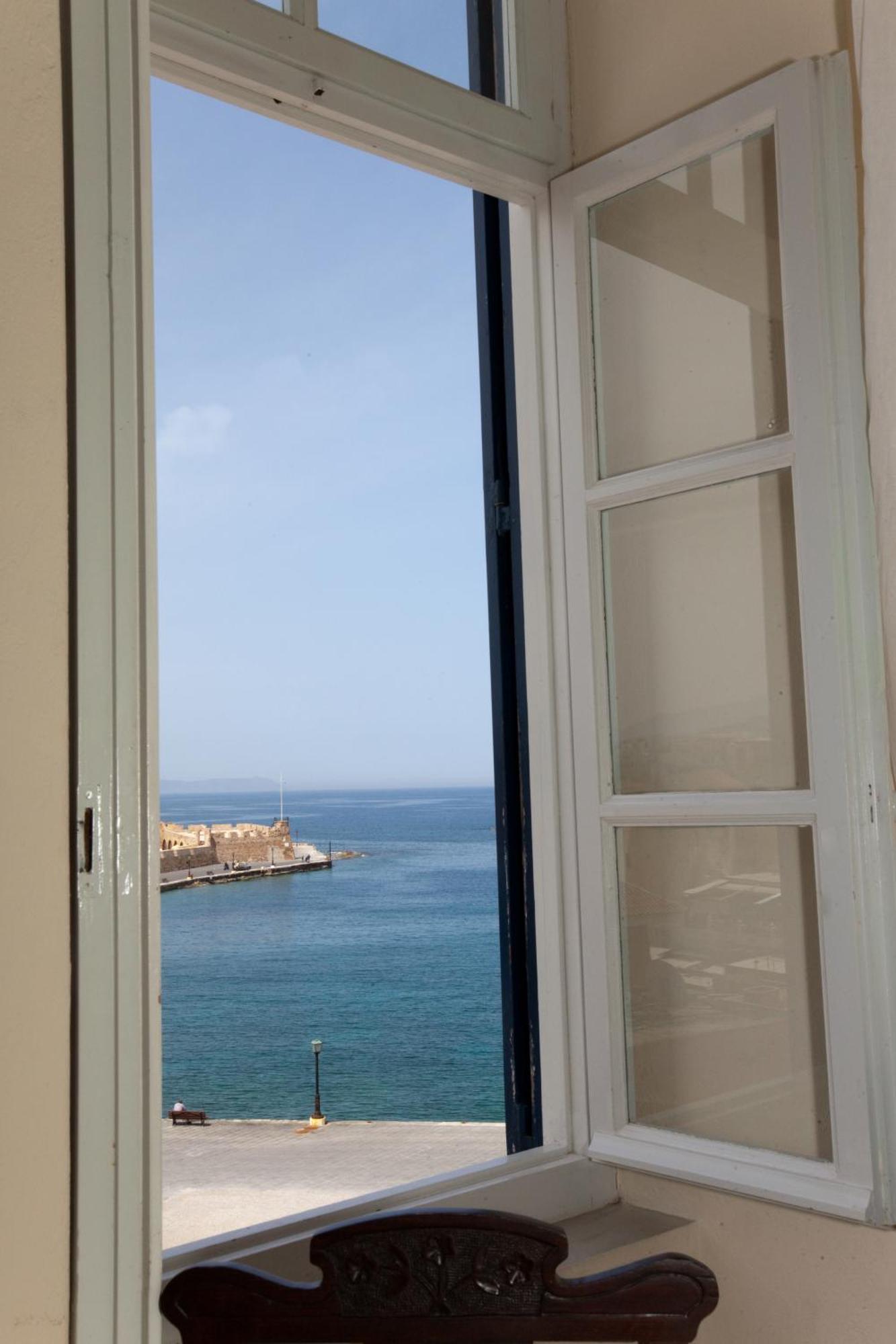 Pandora Chania (Crete)