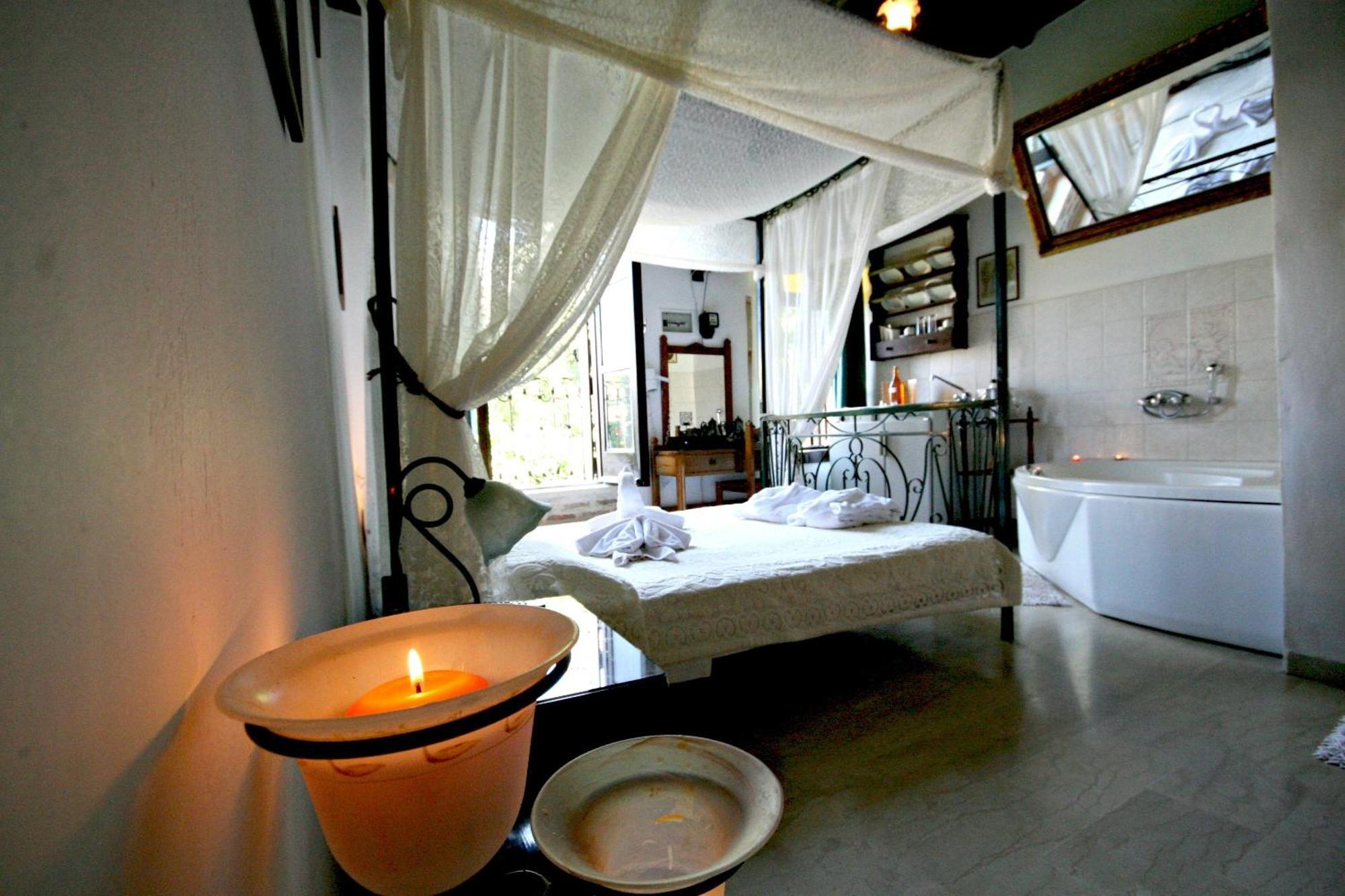 Ifigenia Traditional Rooms & Maisonettes