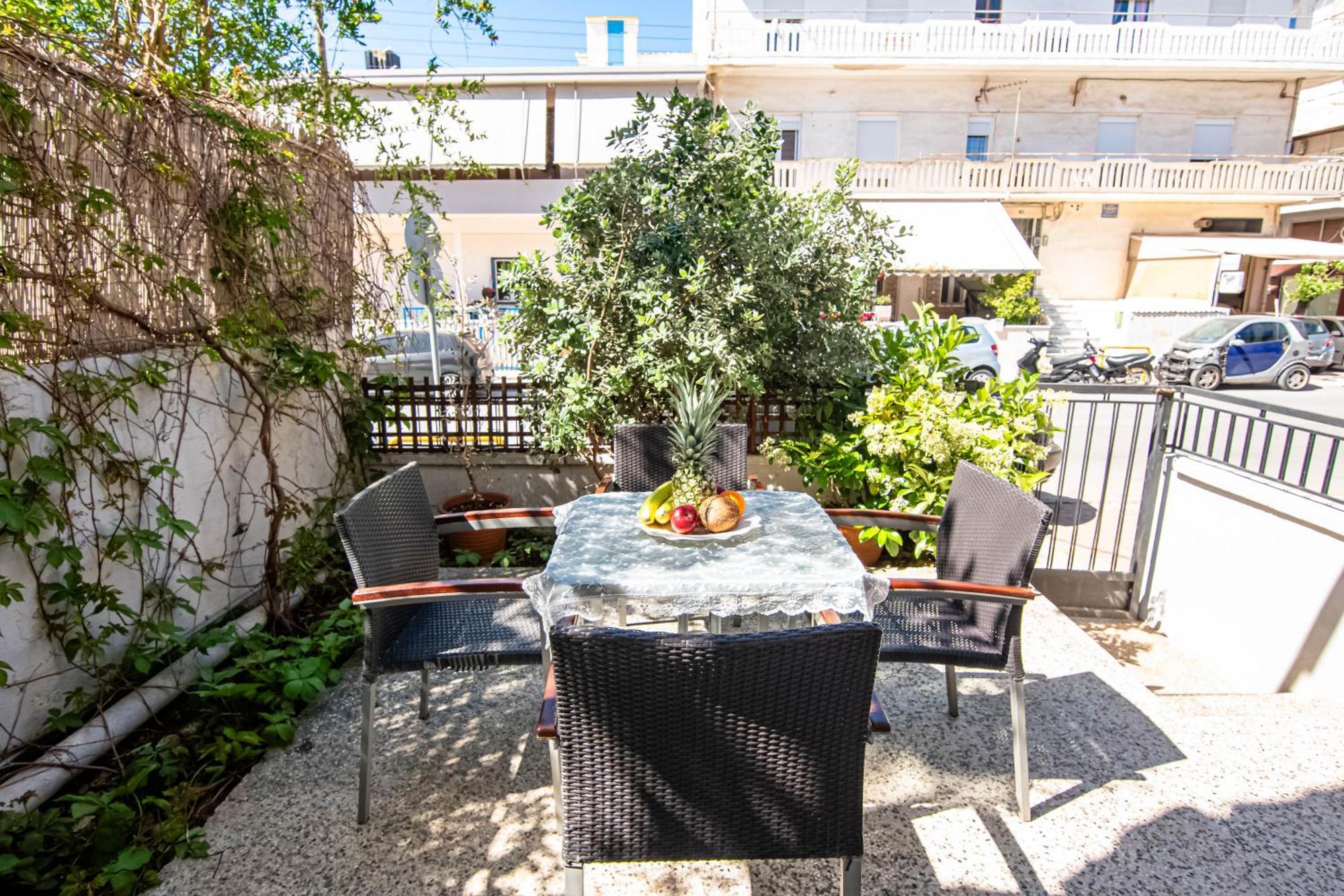Veranda House