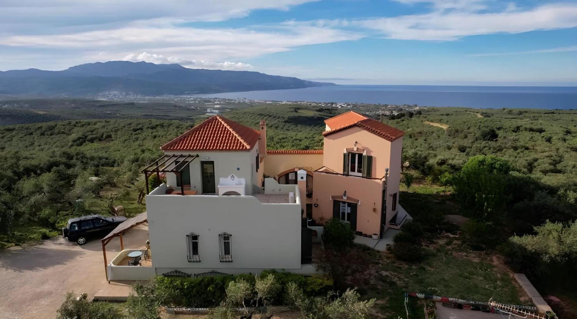 Magea- Rustic Style Picturesque Cretan