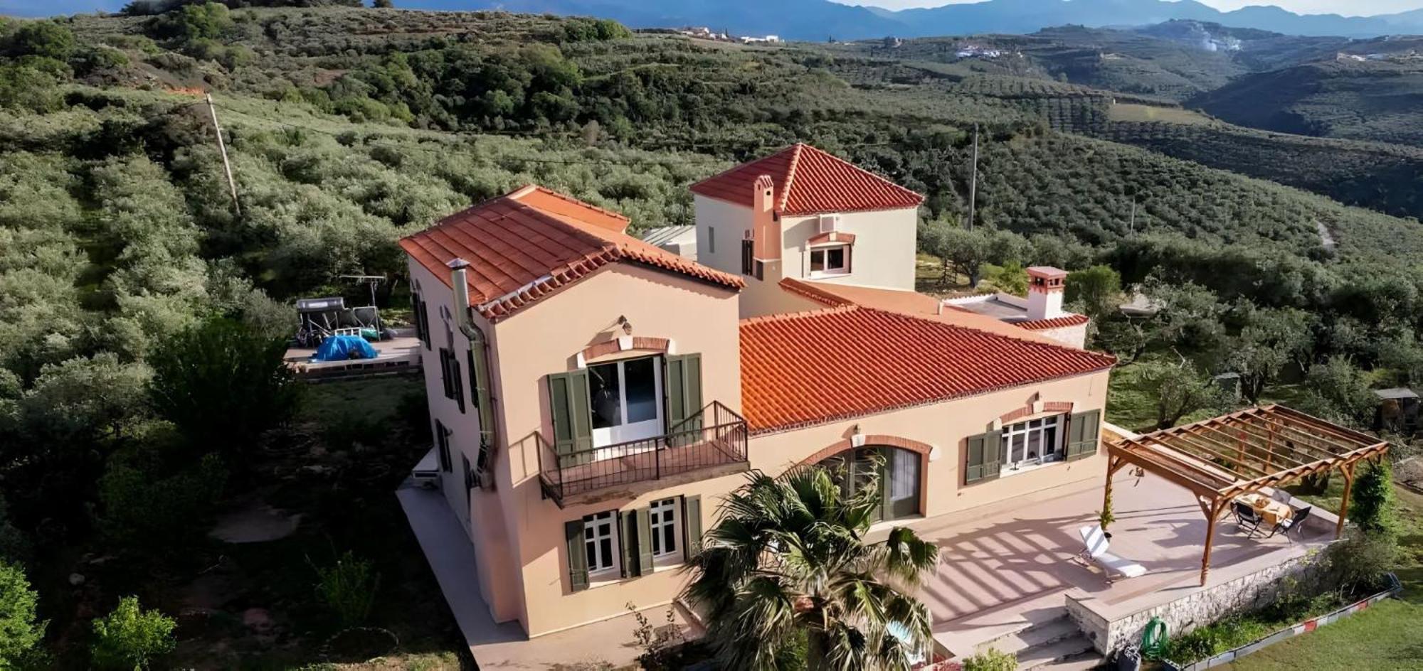 Magea- Rustic Style Picturesque Cretan Chania (Crete)