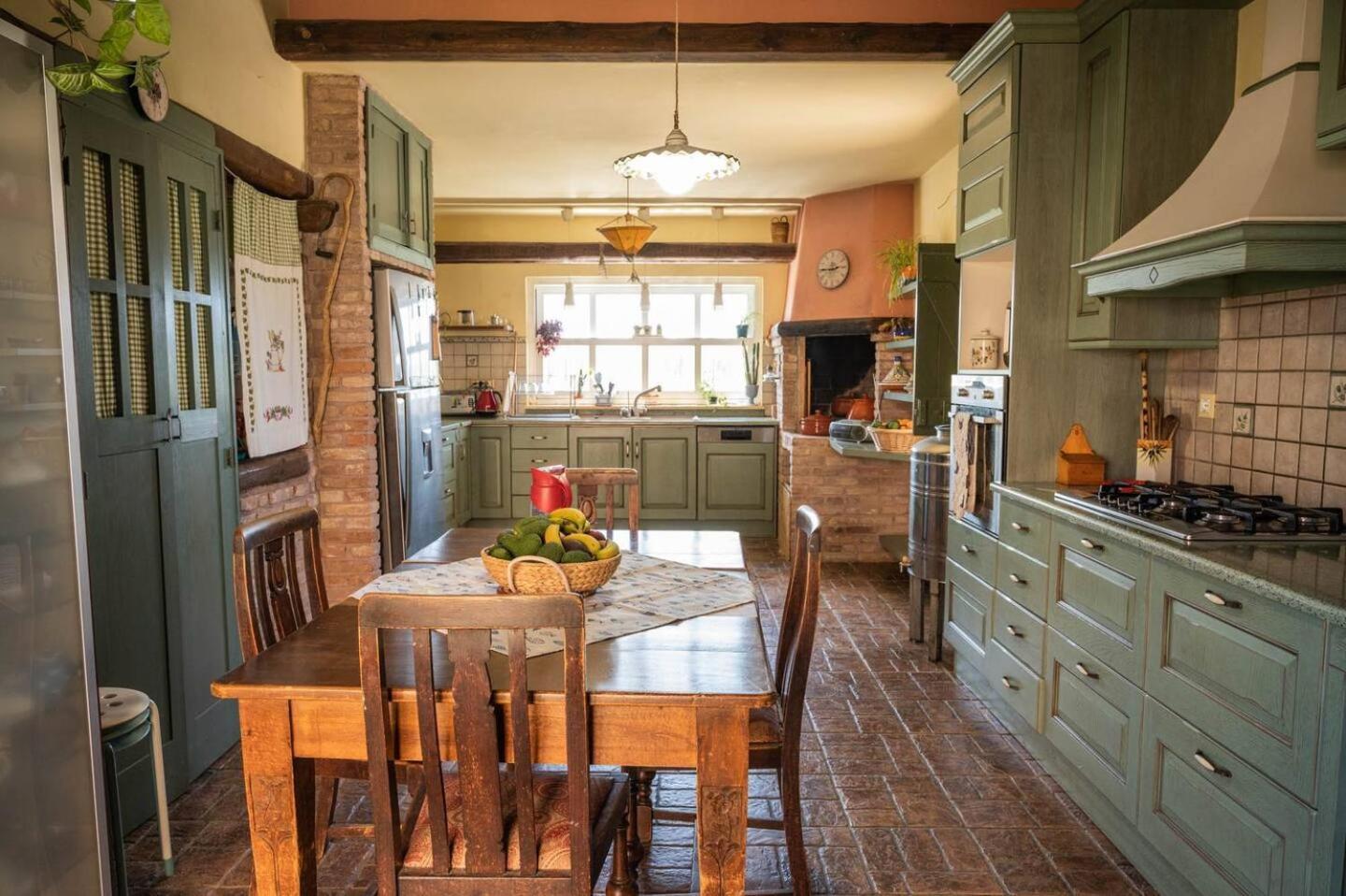 Villa Magea- Rustic Style Picturesque Cretan
