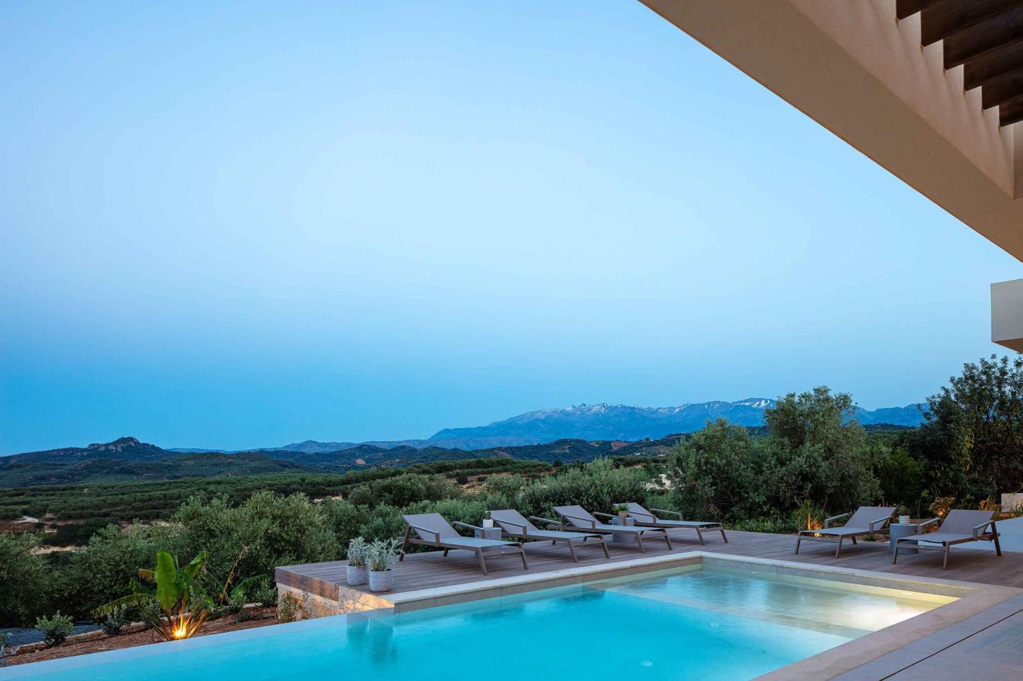 Villa Aglaea I Saltwater Pool & Amazing Seaview! *