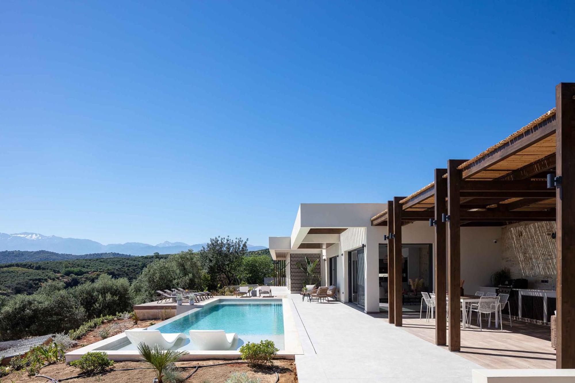 Villa Aglaea I Saltwater Pool & Amazing Seaview!