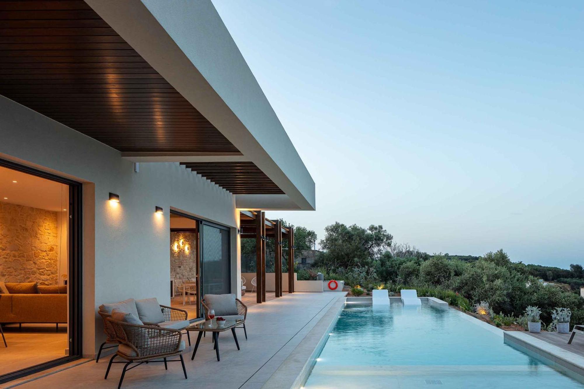 Villa Aglaea I Saltwater Pool & Amazing Seaview! Chania (Crete)