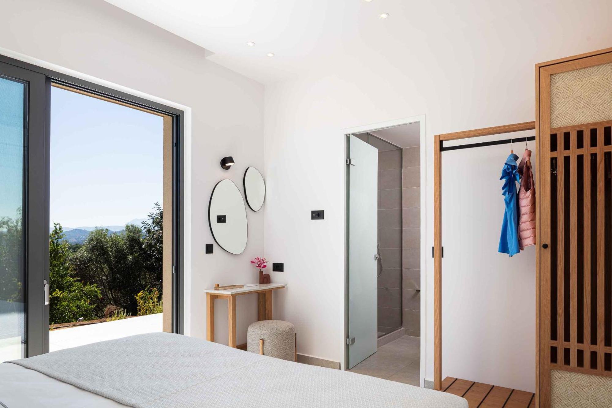 Villa Aglaea I Saltwater Pool & Amazing Seaview!