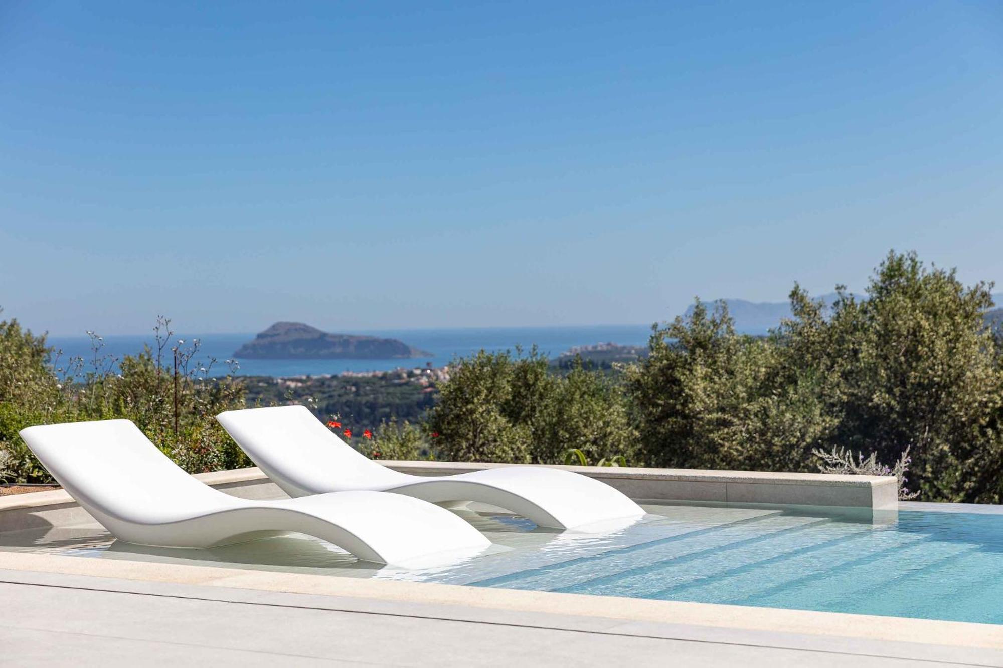 Villa Aglaea I Saltwater Pool & Amazing Seaview! *
