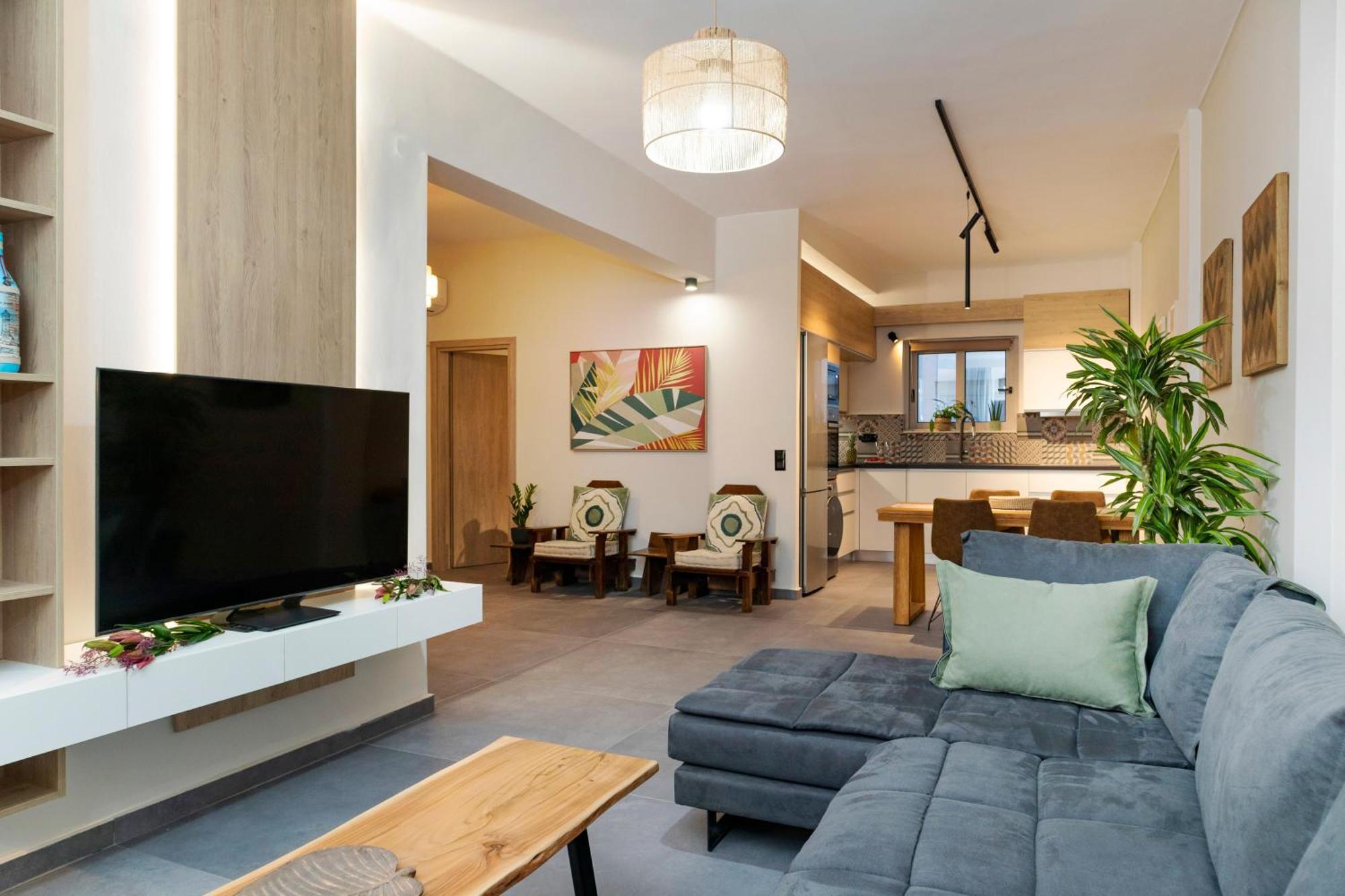 Stylish And Modern Near Nea Chora