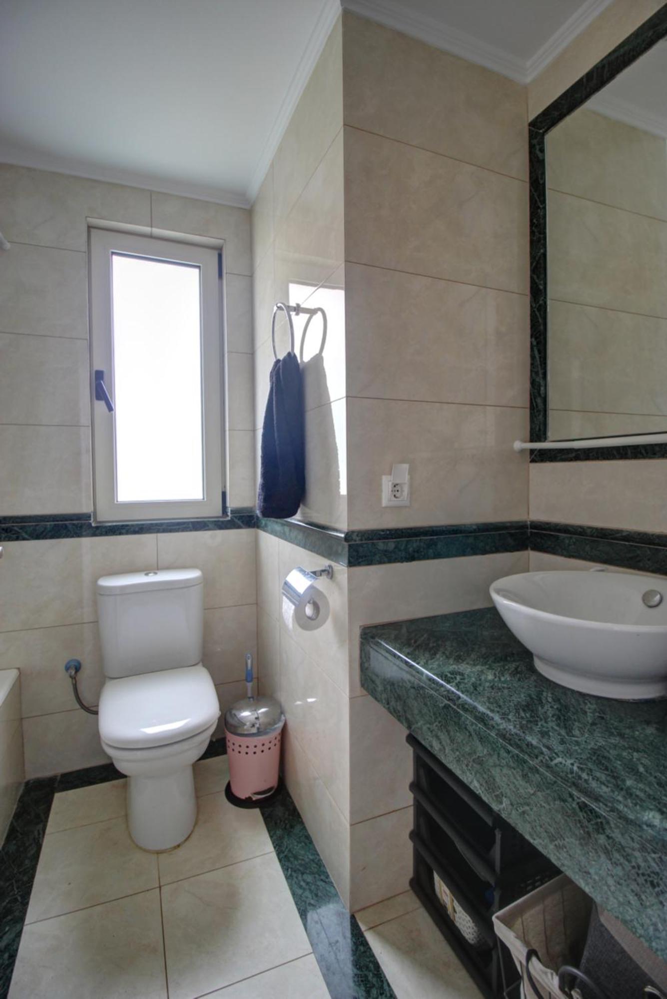 Apartment Elias 3-bedroom On The Beach With Pool Chania (Crete)