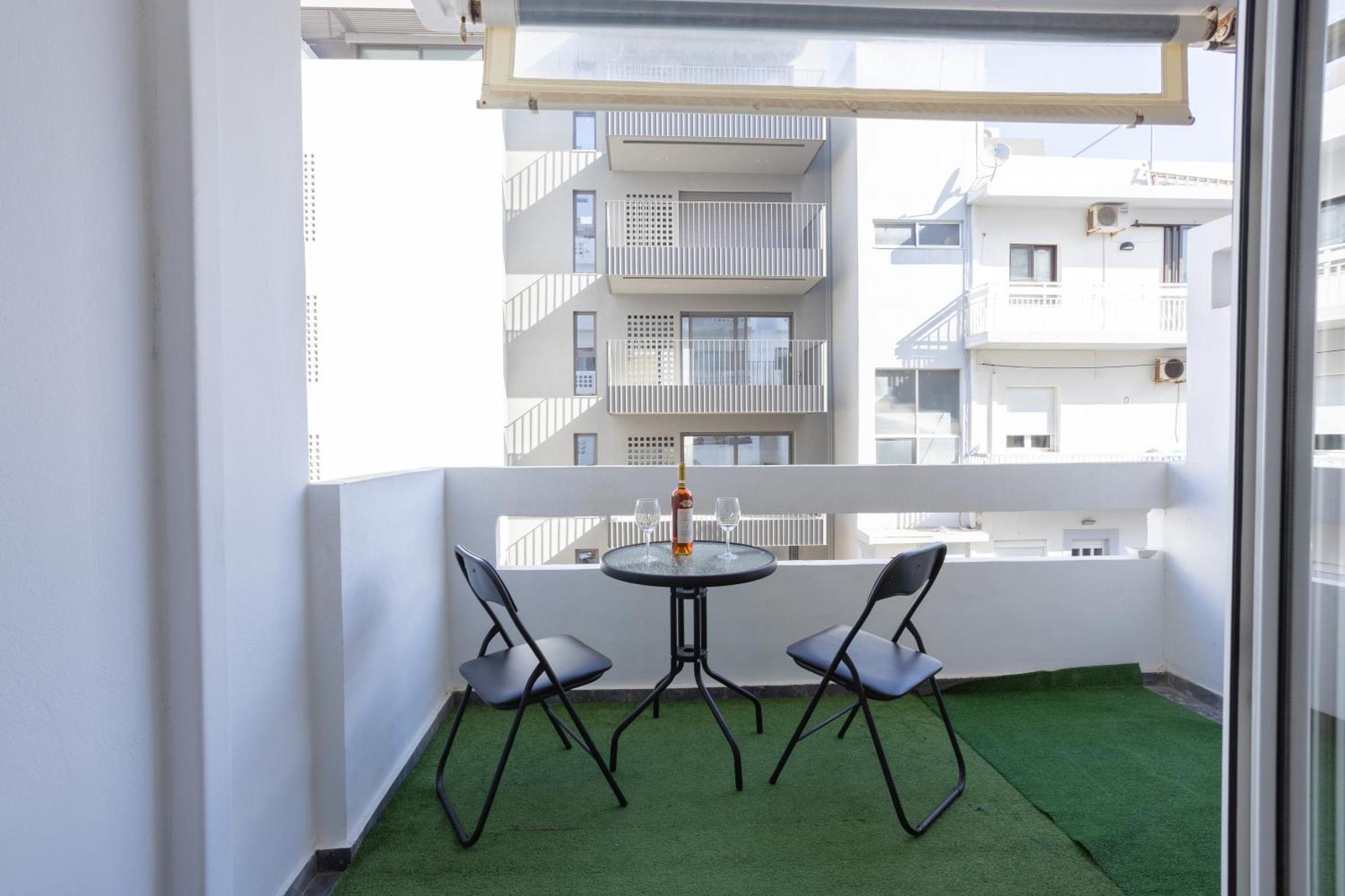 Apartment Cozy 50m To Beach, 5min Walk To Old Town