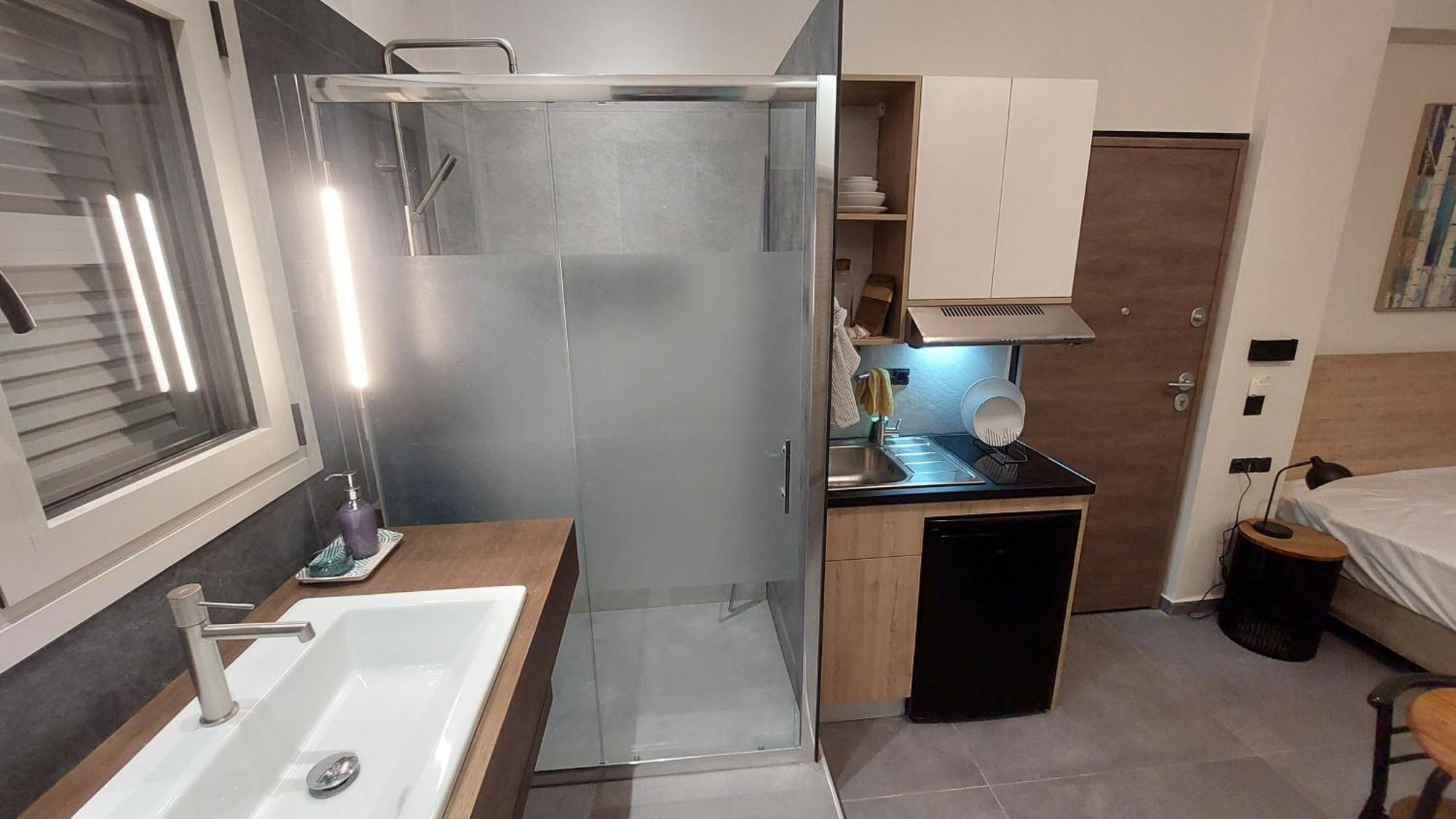Apartment Stylish And Modern Near Nea Chora *