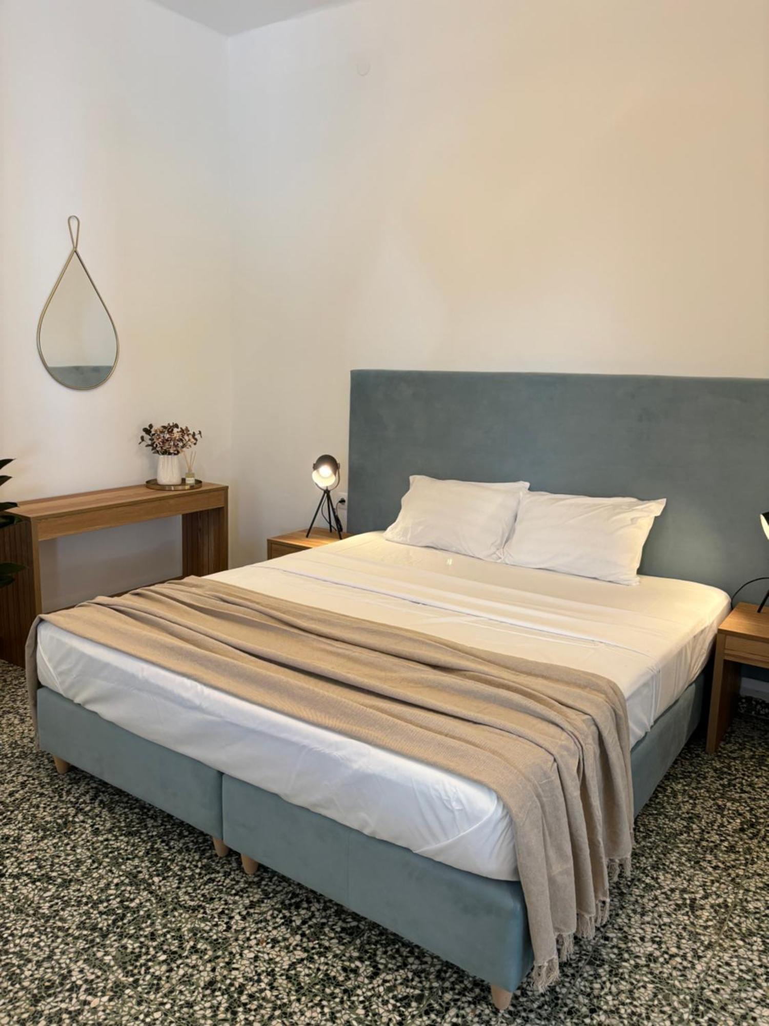 Urban House Next Old Town-vacation House Group Holiday home *