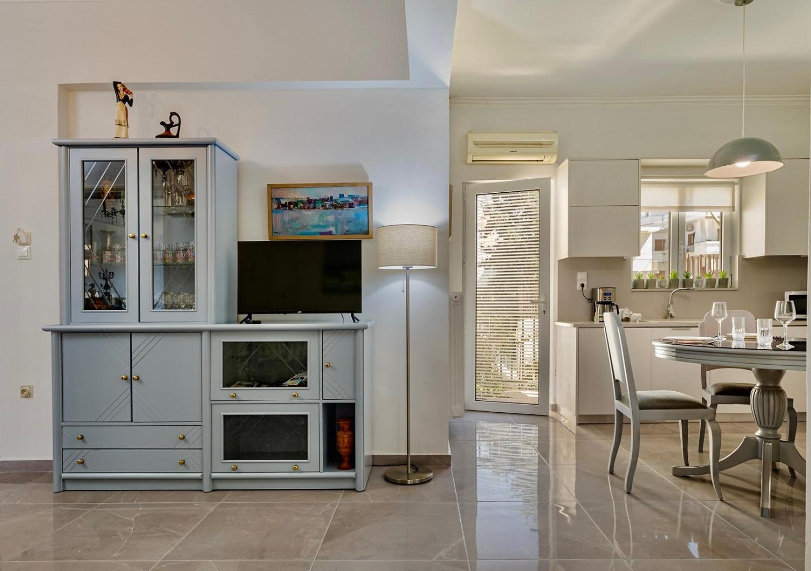 Chania Center Walk To Sea Apartment *