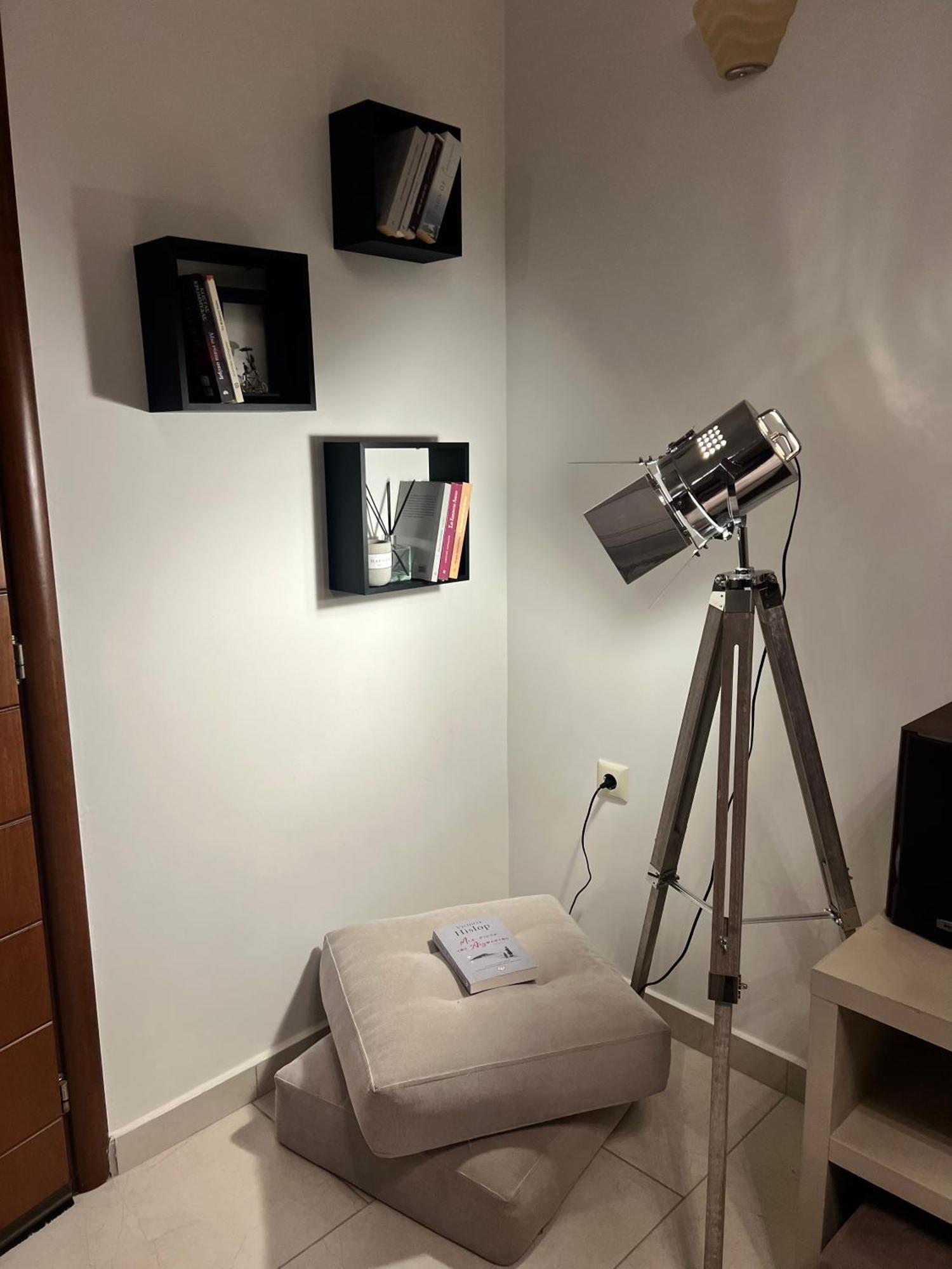 Zoi's Apartment