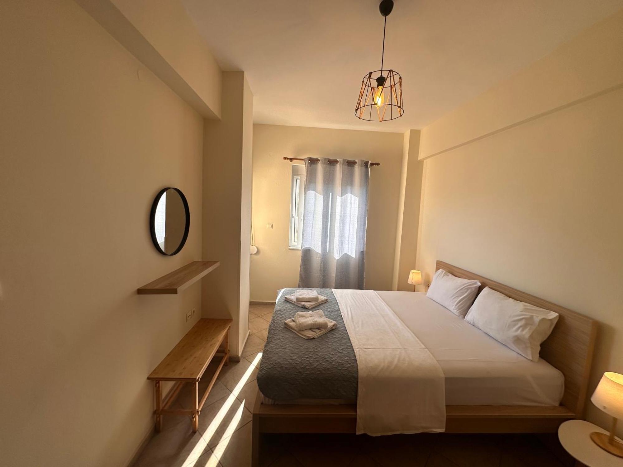 Kds Overlooking Chania Apartment