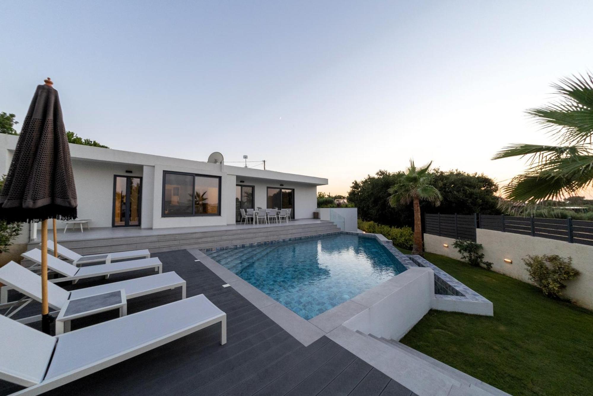 Villa Kyamon Estate Luxury *