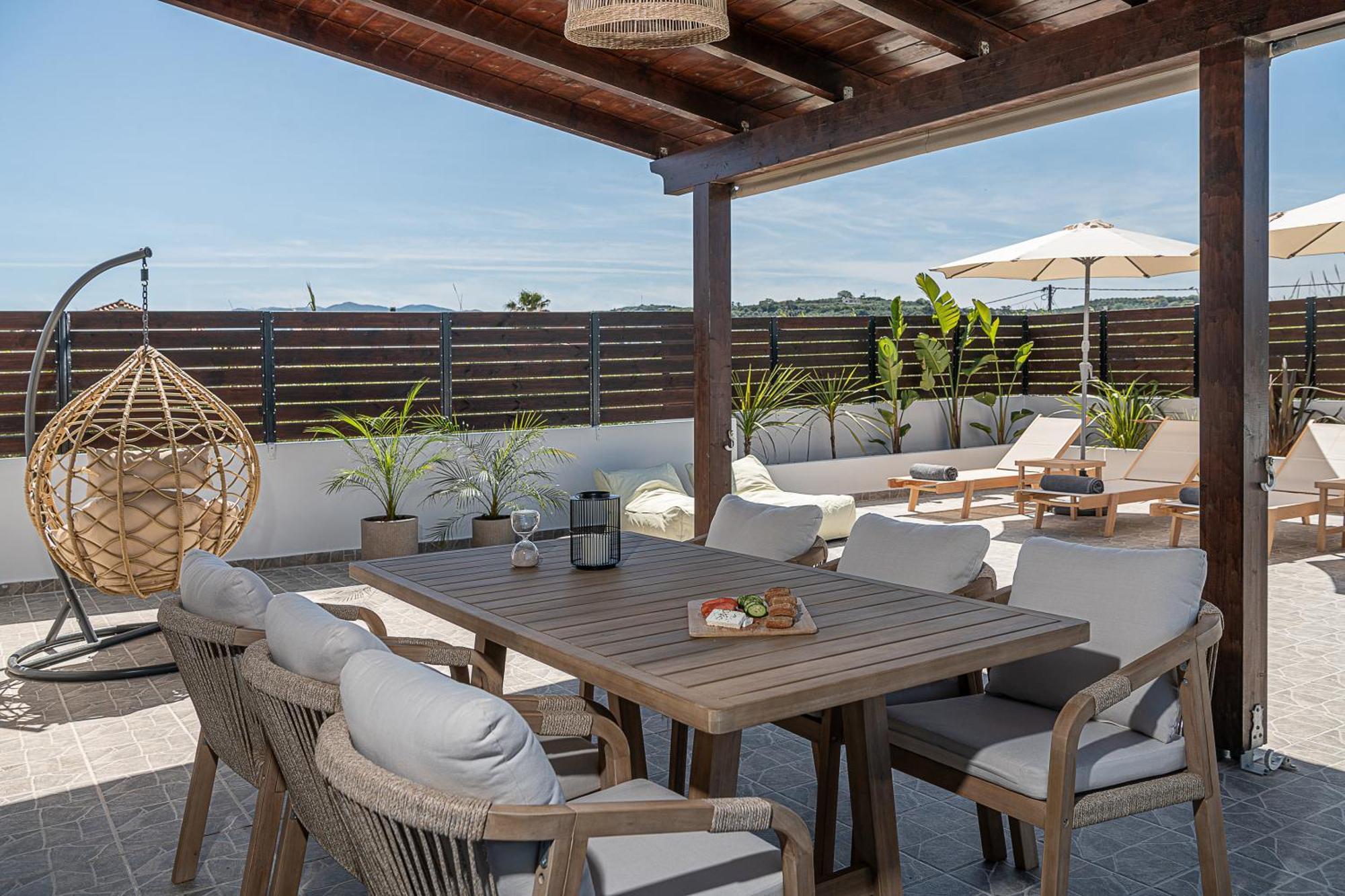 Sol Luxury - Close To The With A Private Mini Pool *