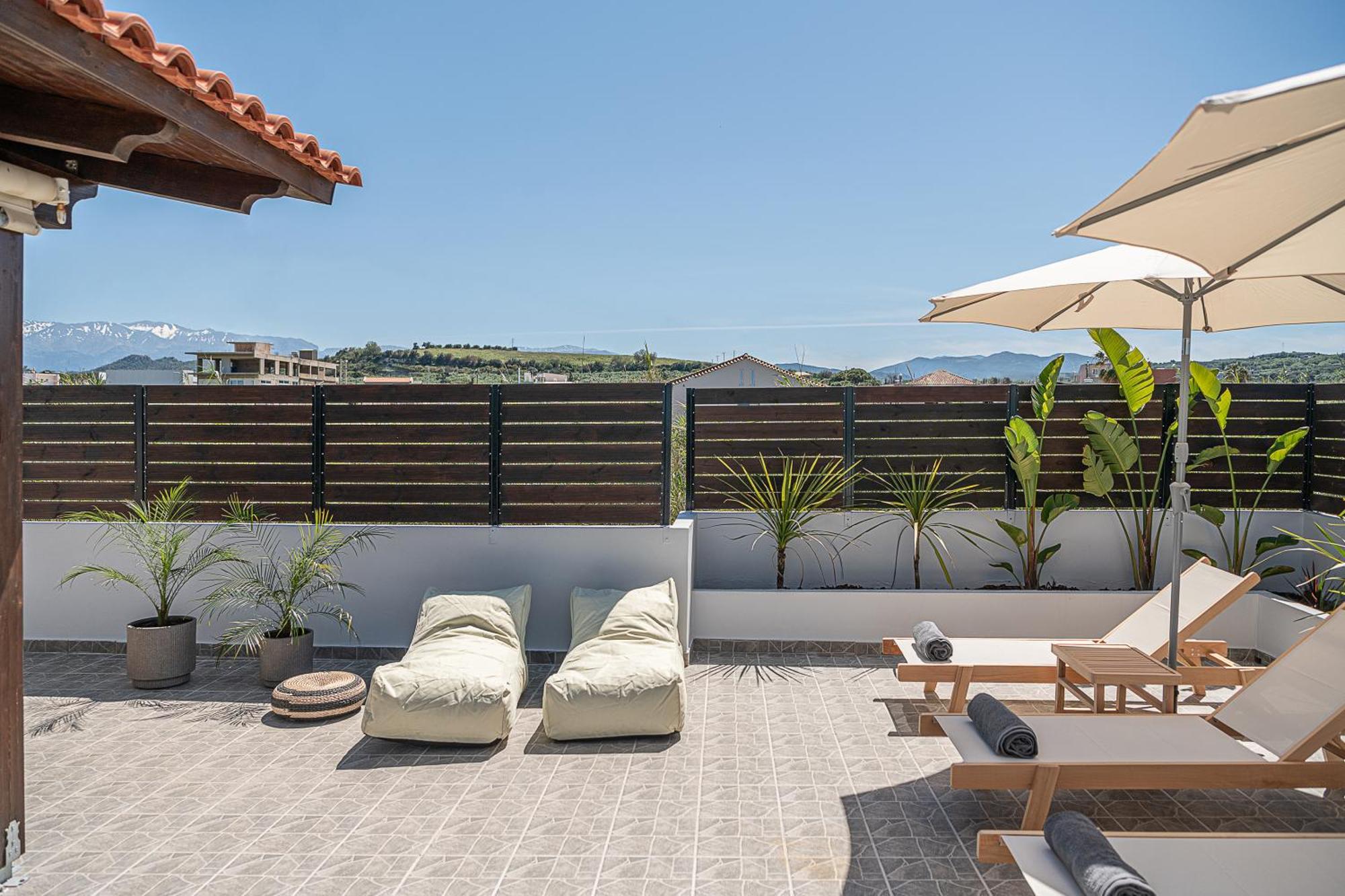 Sol Luxury - Close To The With A Private Mini Pool