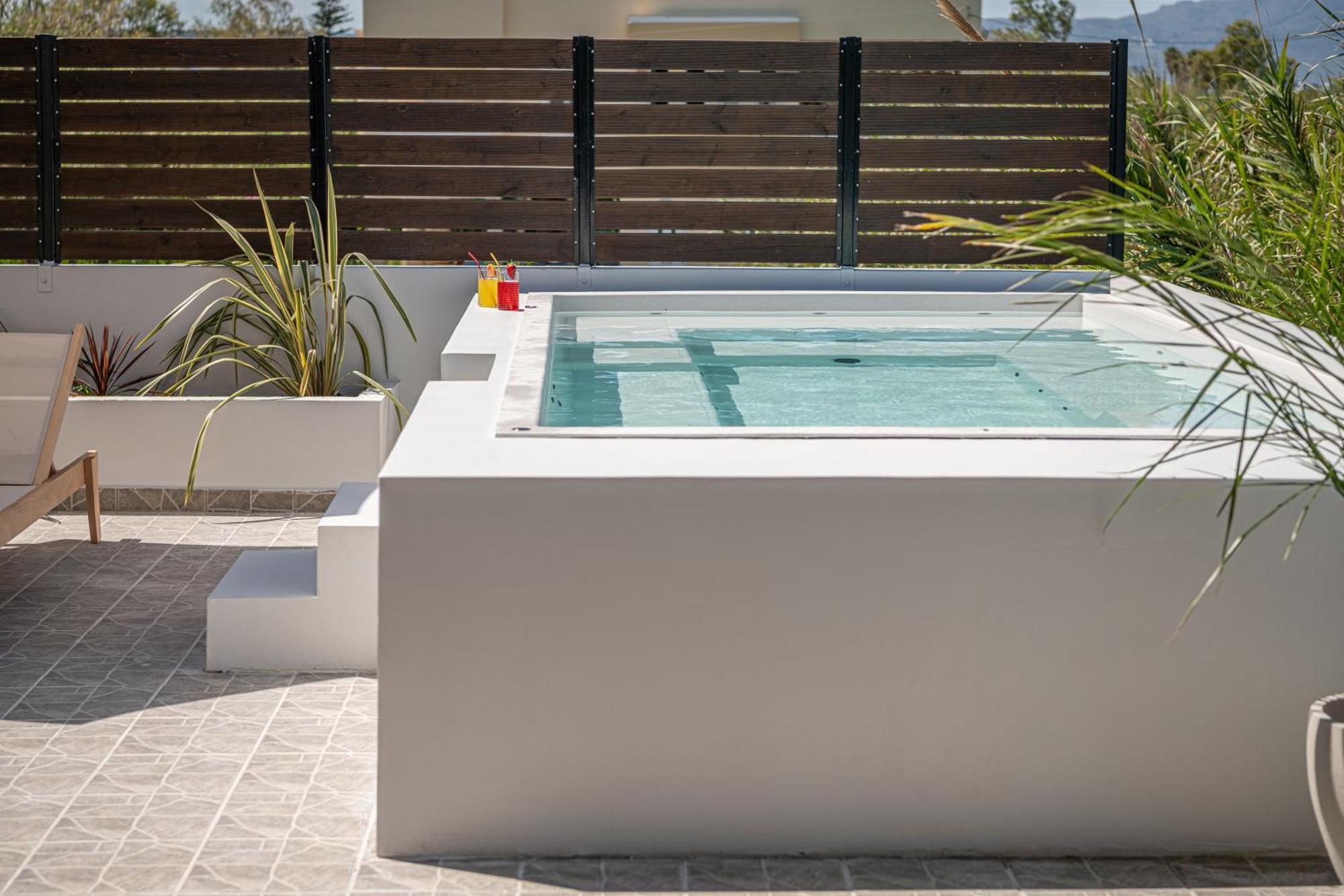 Sol Luxury - Close To The With A Private Mini Pool Chania (Crete)