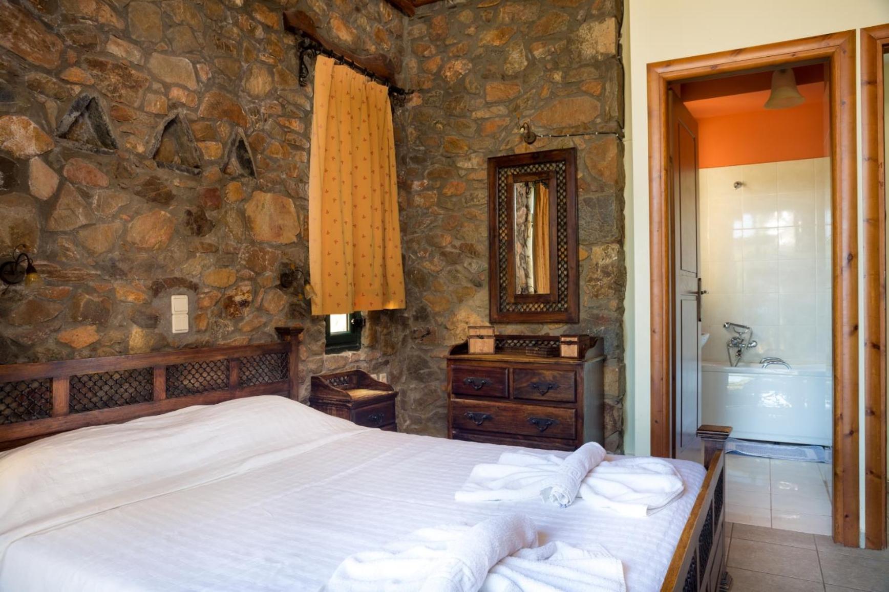 Villa Amazing Sea Views At Elafonissi With Private Pool, Near Elafonissi *