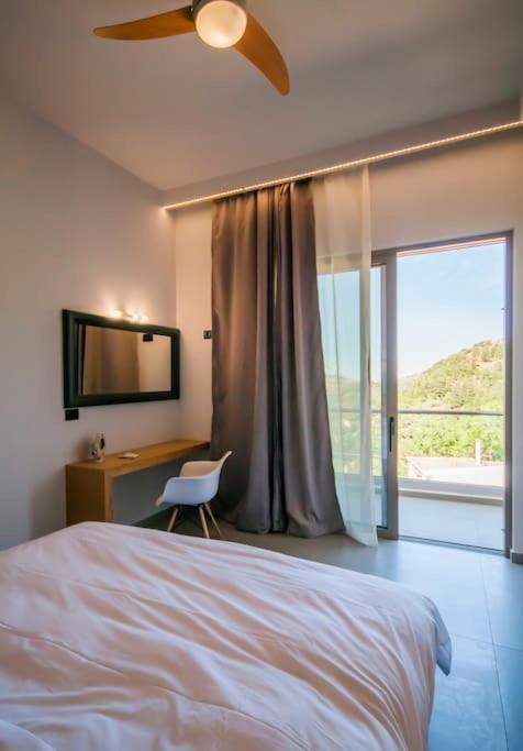 Archontissa's House In The Mountains 22km From Chania Apartment Chania (Crete)