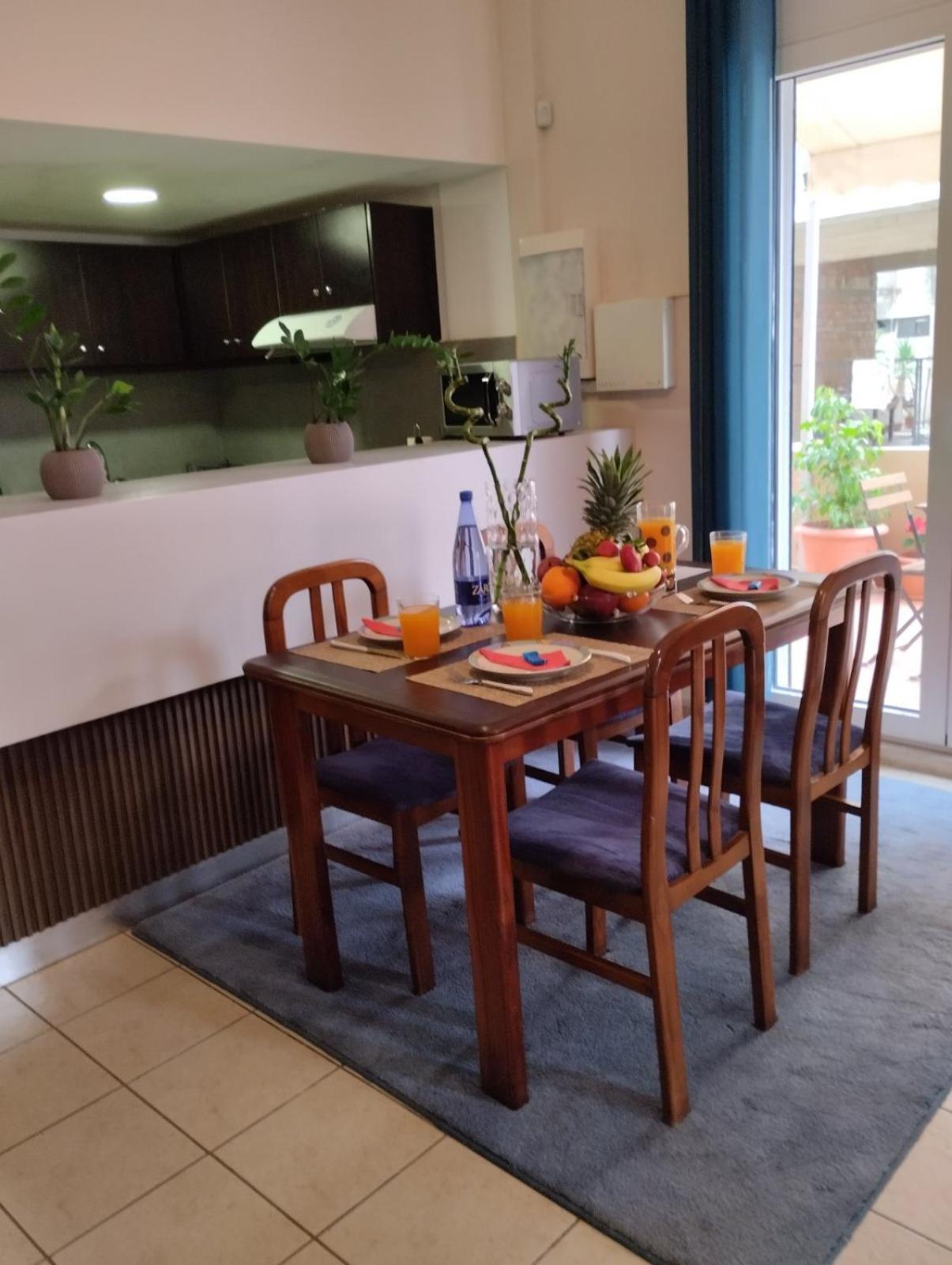 Corner House *