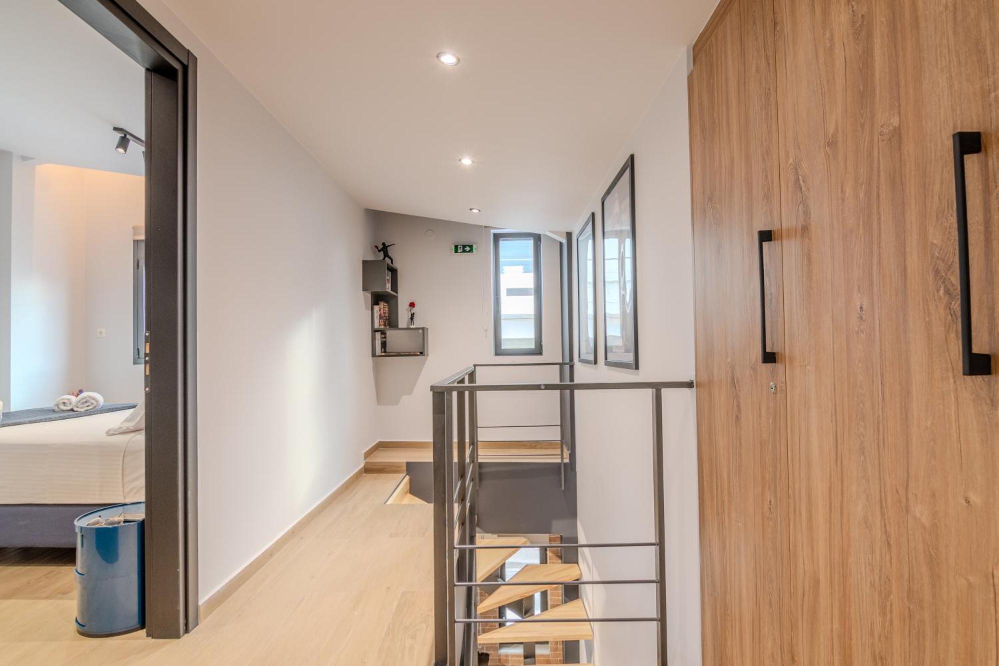 Apartment Mos Luxury Suits 