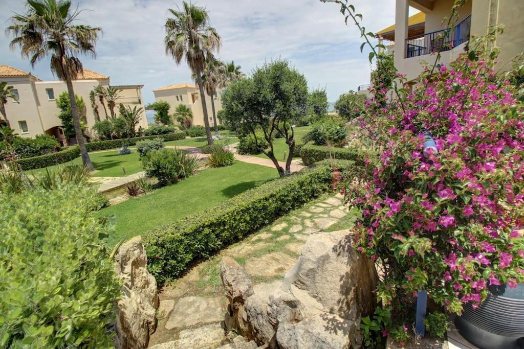 Apartment Elias 1-bedroom On The With Pool *