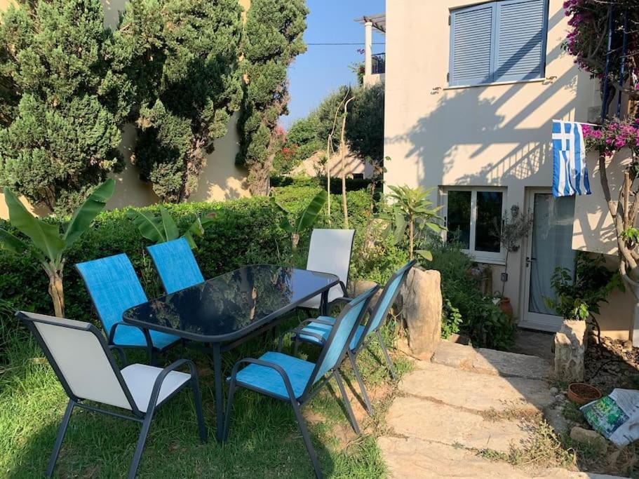 Apartment Elias 1-bedroom On The With Pool *