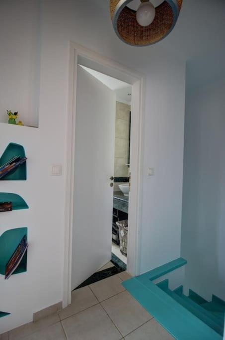 Elias 1-bedroom On The With Pool *