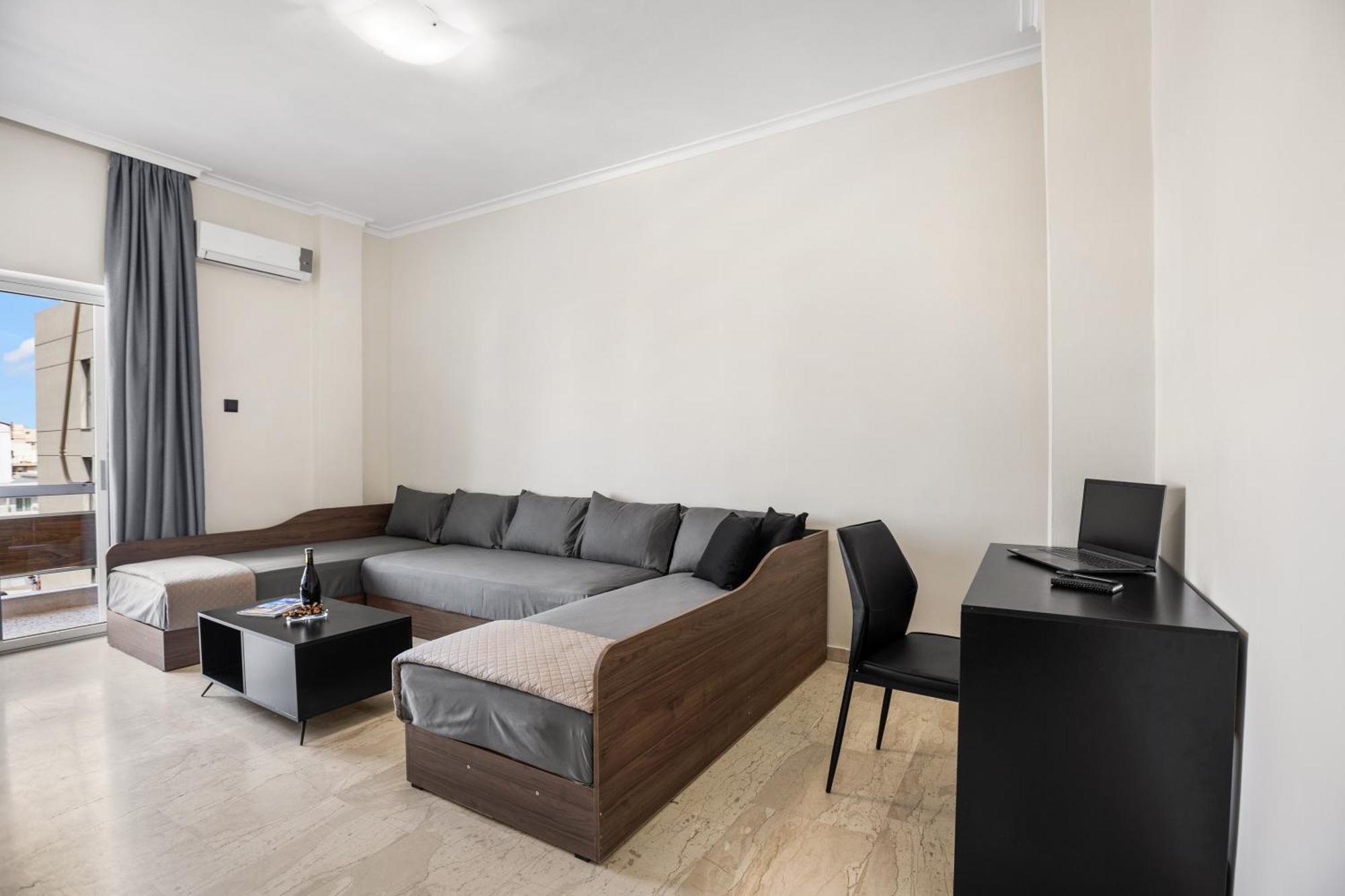 Uplevel Apartment, & Sea View Next To Old Port *