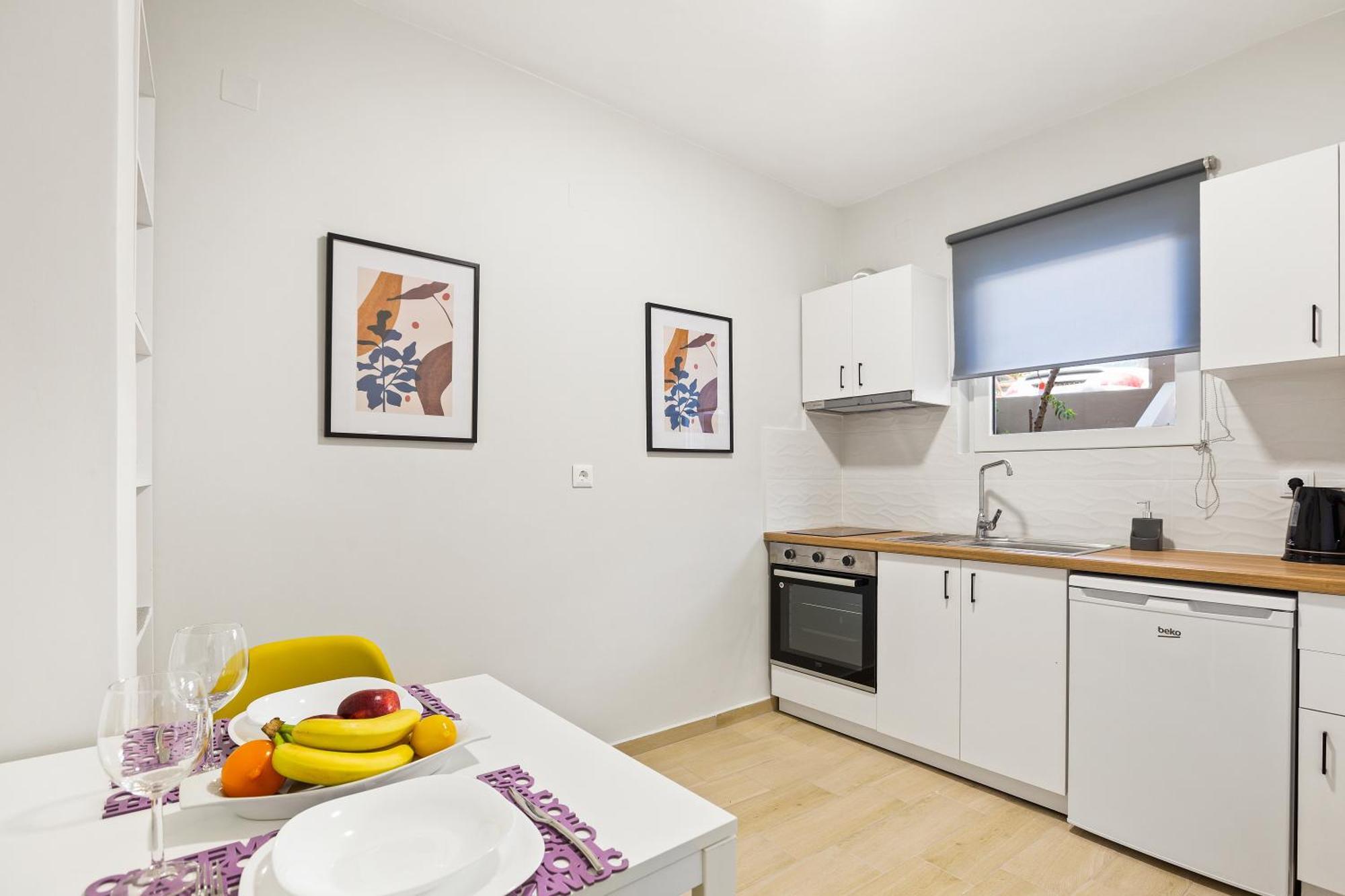 Nisos Apartments, Chania Center Apartment *