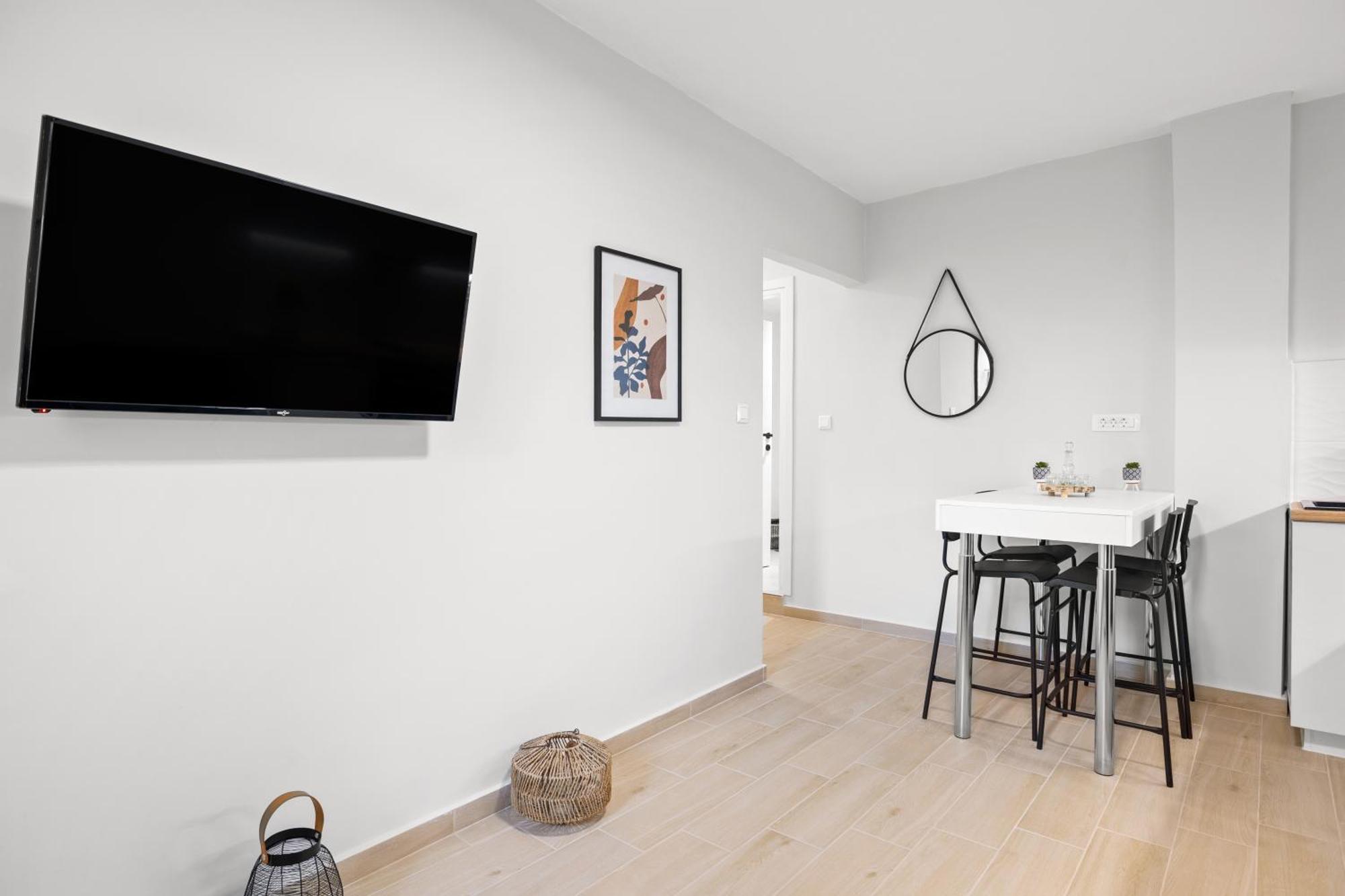 Apartment Nisos Apartments, Chania Center *